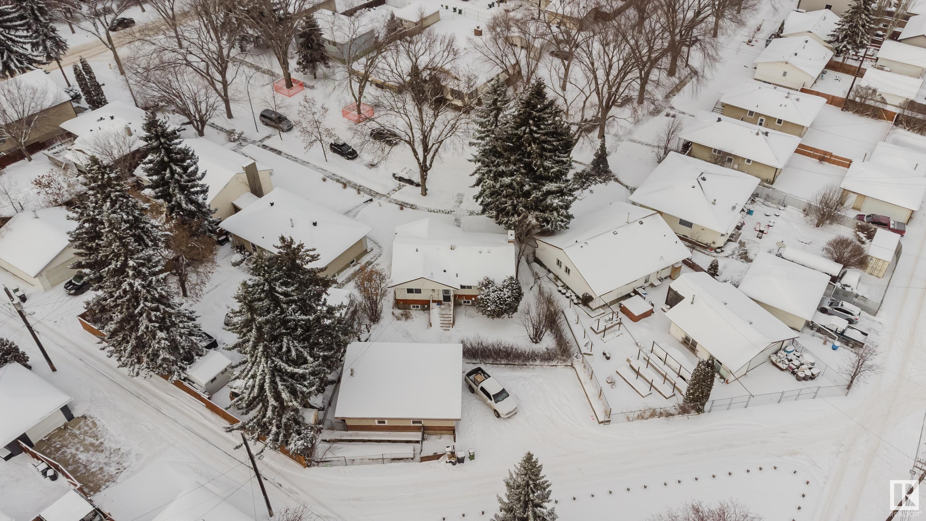      10403 65 AV NW , Edmonton,  ,T6H 1V2 ;  Listing Number: MLS E4416592