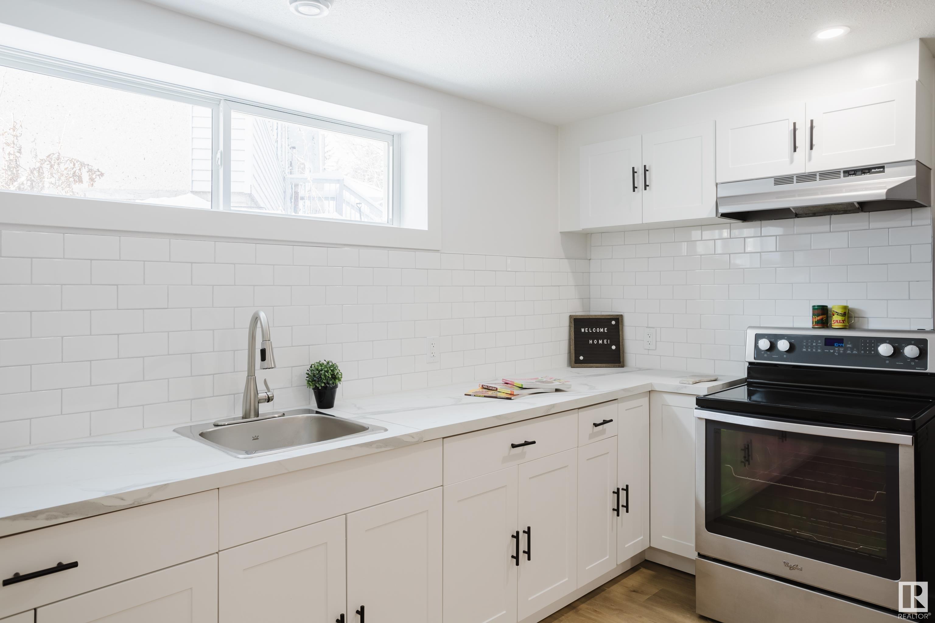      10403 65 AV NW , Edmonton,  ,T6H 1V2 ;  Listing Number: MLS E4416592
