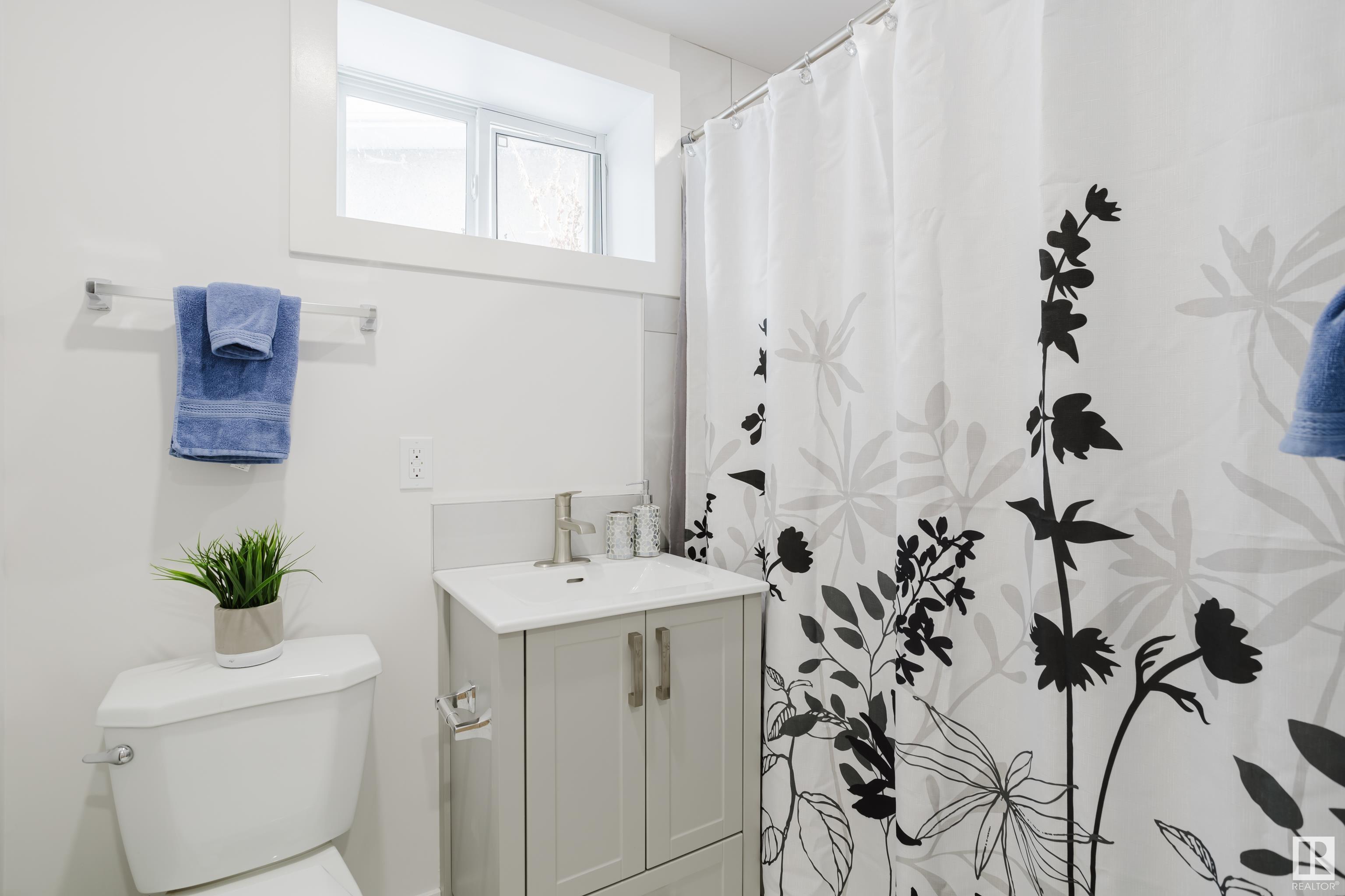      10403 65 AV NW , Edmonton,  ,T6H 1V2 ;  Listing Number: MLS E4416592
