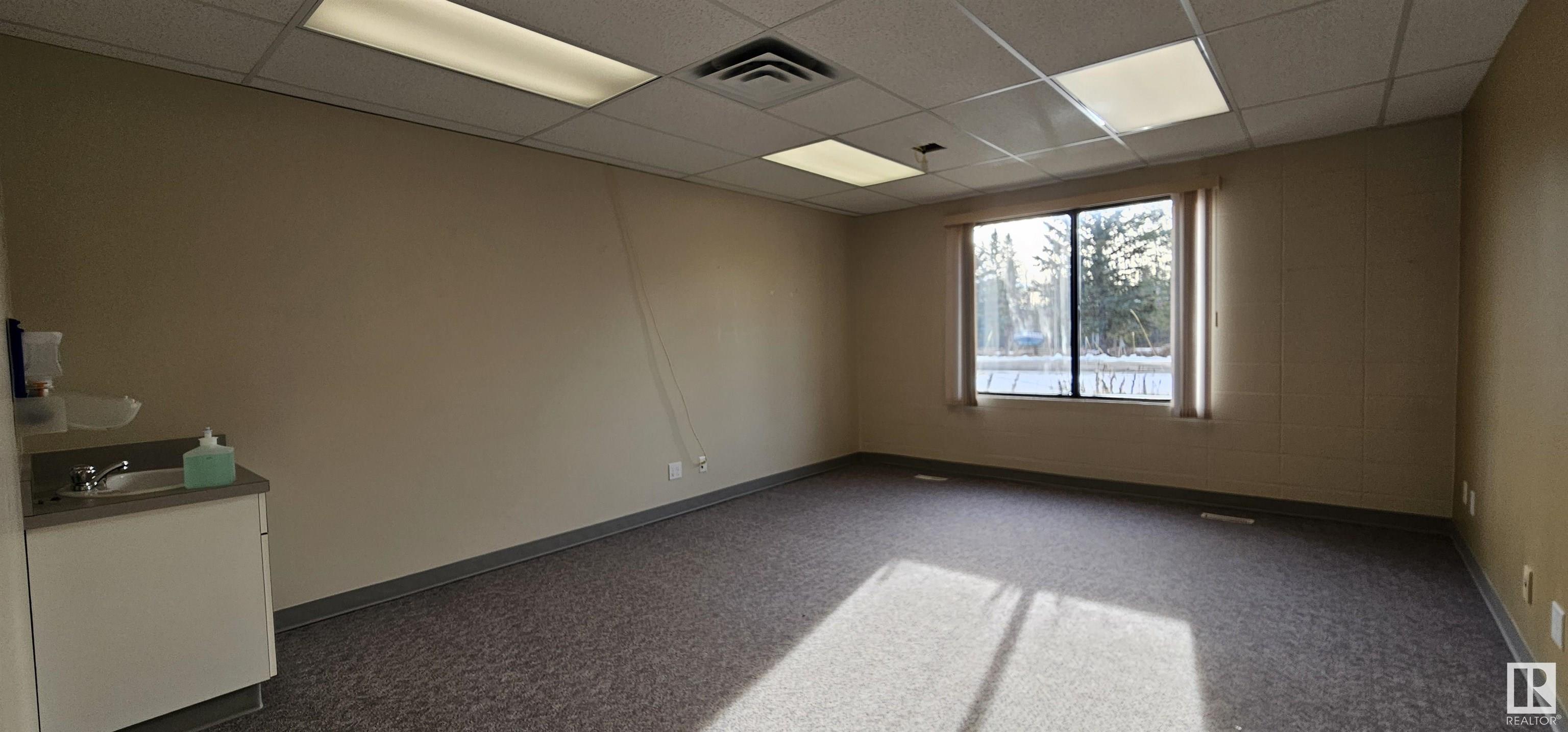      10 2 AV , Winfield,  ,T0C 2X0 ;  Listing Number: MLS E4416622