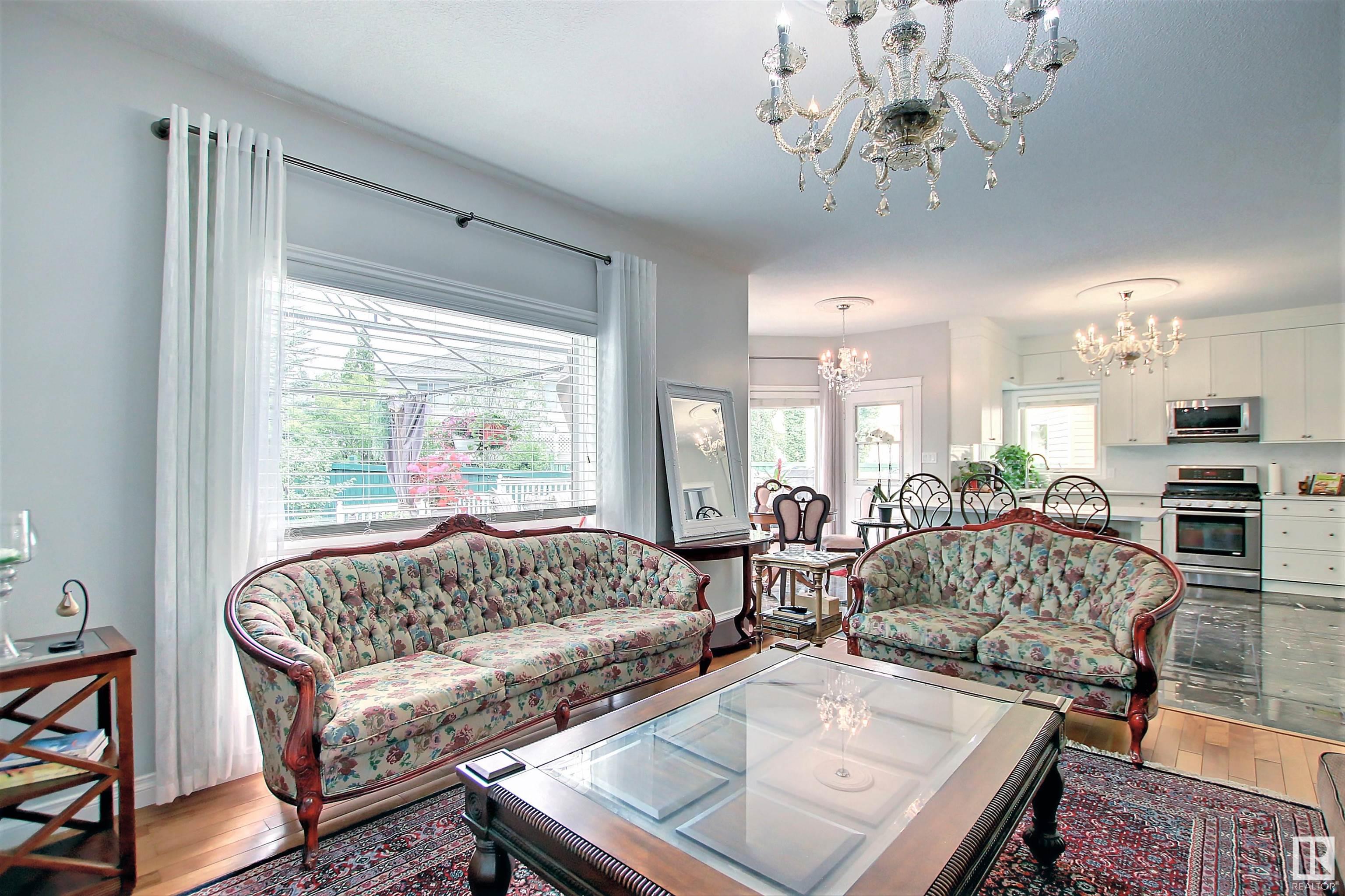      329 HEATH RD NW , Edmonton,  ,T6R 2X4 ;  Listing Number: MLS E4416625