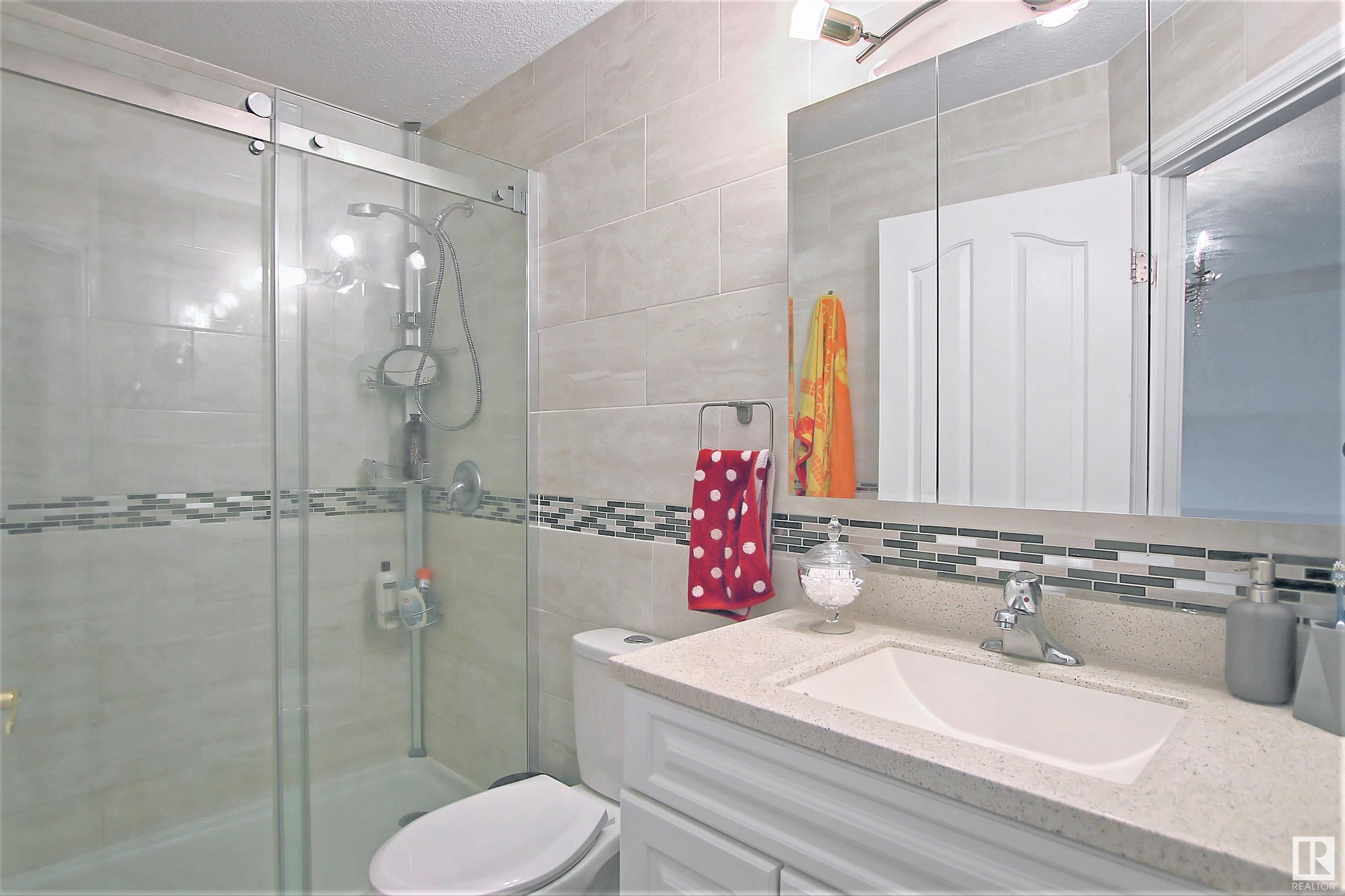      329 HEATH RD NW , Edmonton,  ,T6R 2X4 ;  Listing Number: MLS E4416625