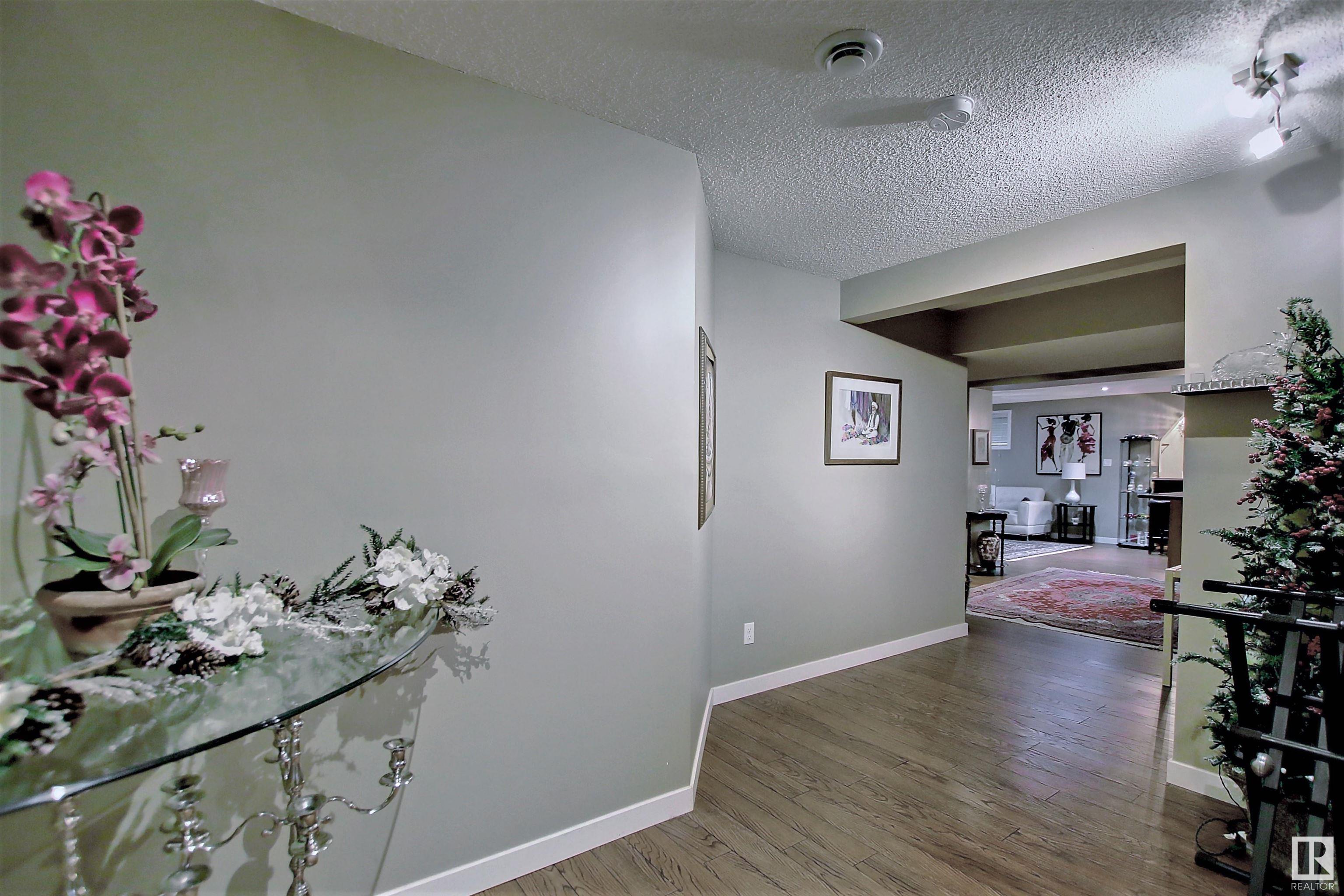      329 HEATH RD NW , Edmonton,  ,T6R 2X4 ;  Listing Number: MLS E4416625