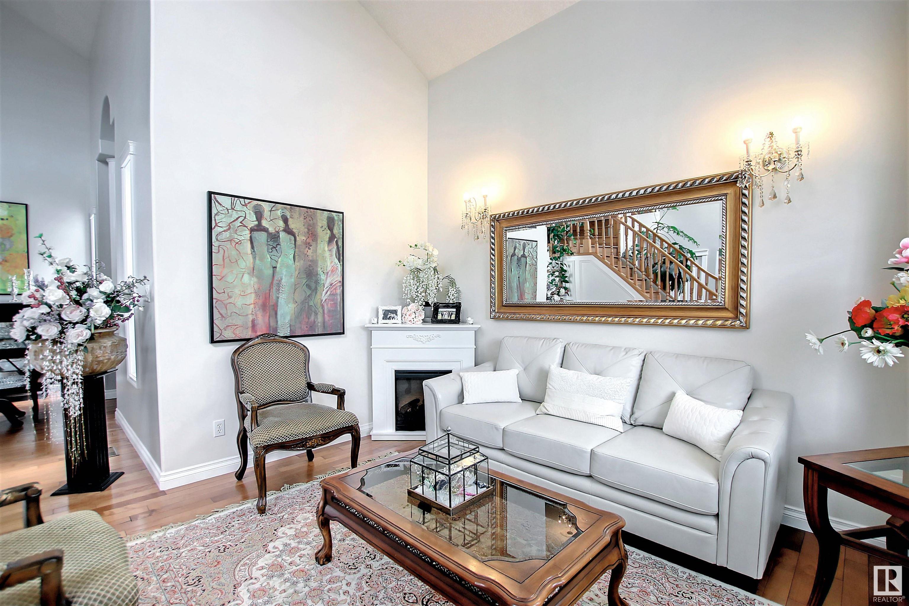      329 HEATH RD NW , Edmonton,  ,T6R 2X4 ;  Listing Number: MLS E4416625