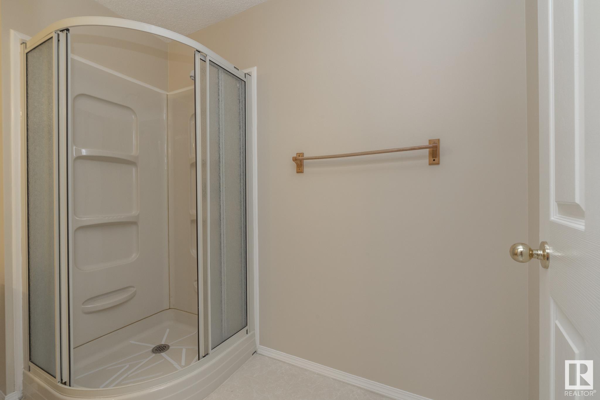      78 HIGHWOOD BA , Devon,  ,T9G 1W7 ;  Listing Number: MLS E4416644