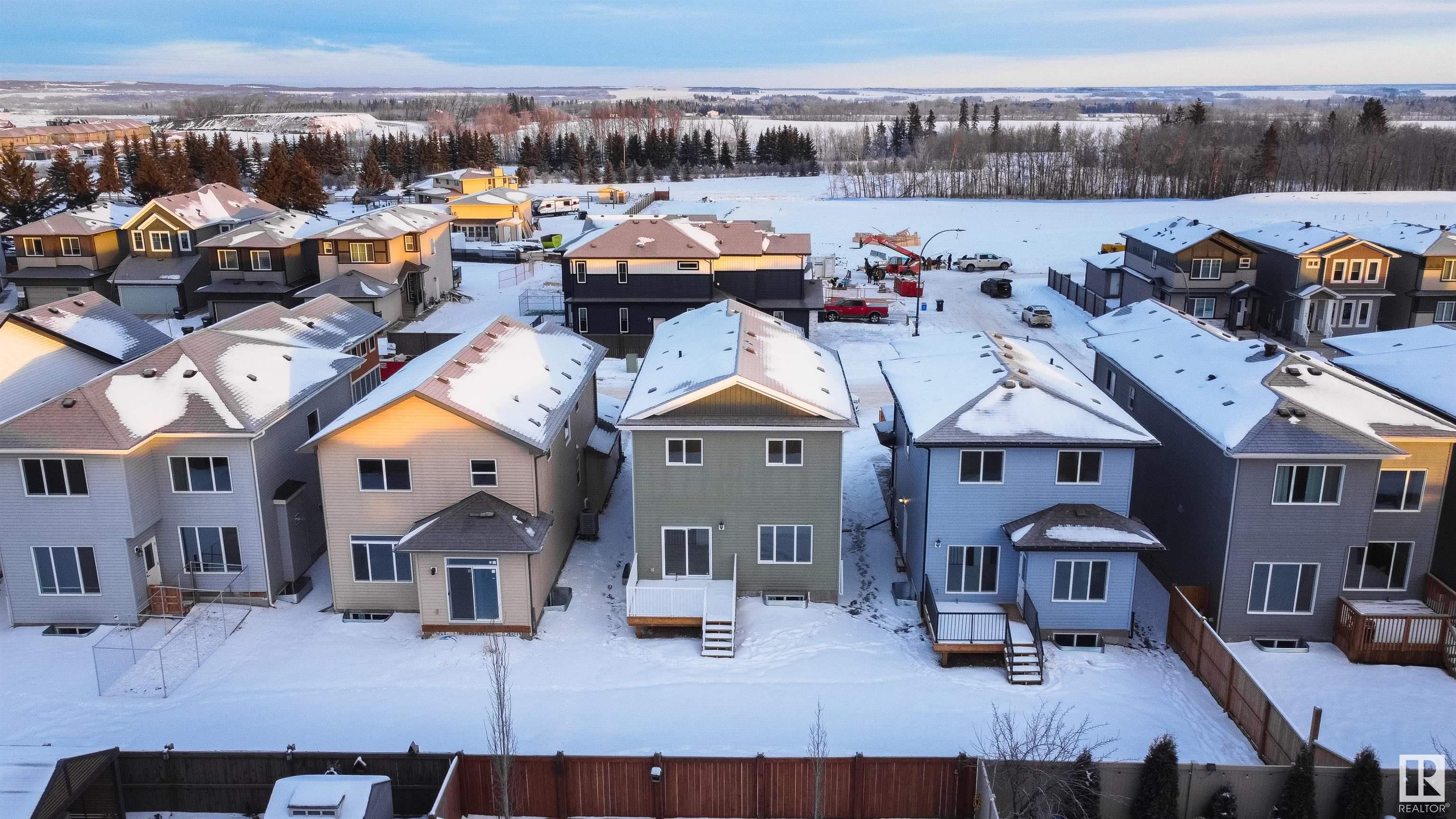      31 PENN PL , Spruce Grove,  ,T7X 2W6 ;  Listing Number: MLS E4416646