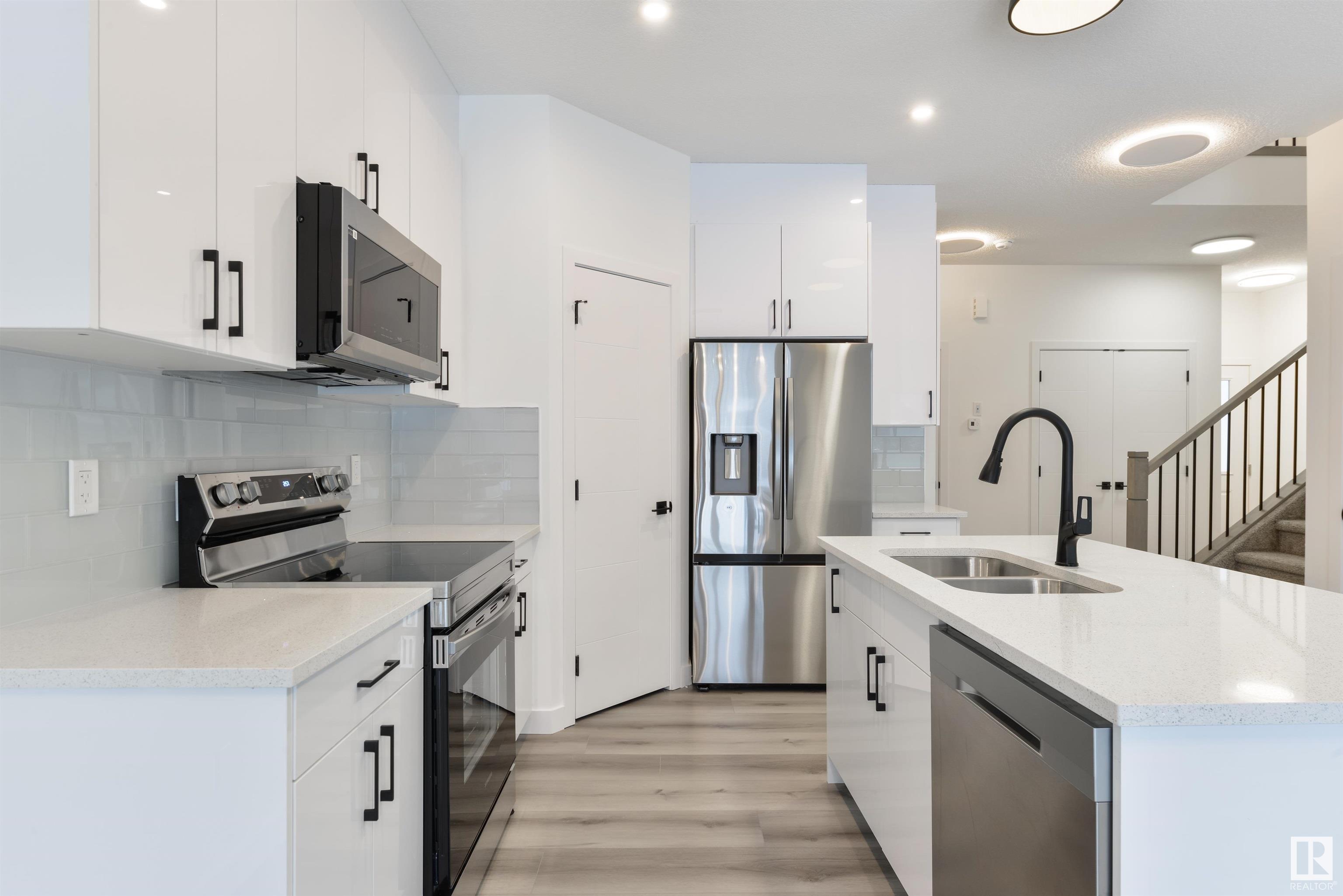      31 PENN PL , Spruce Grove,  ,T7X 2W6 ;  Listing Number: MLS E4416646