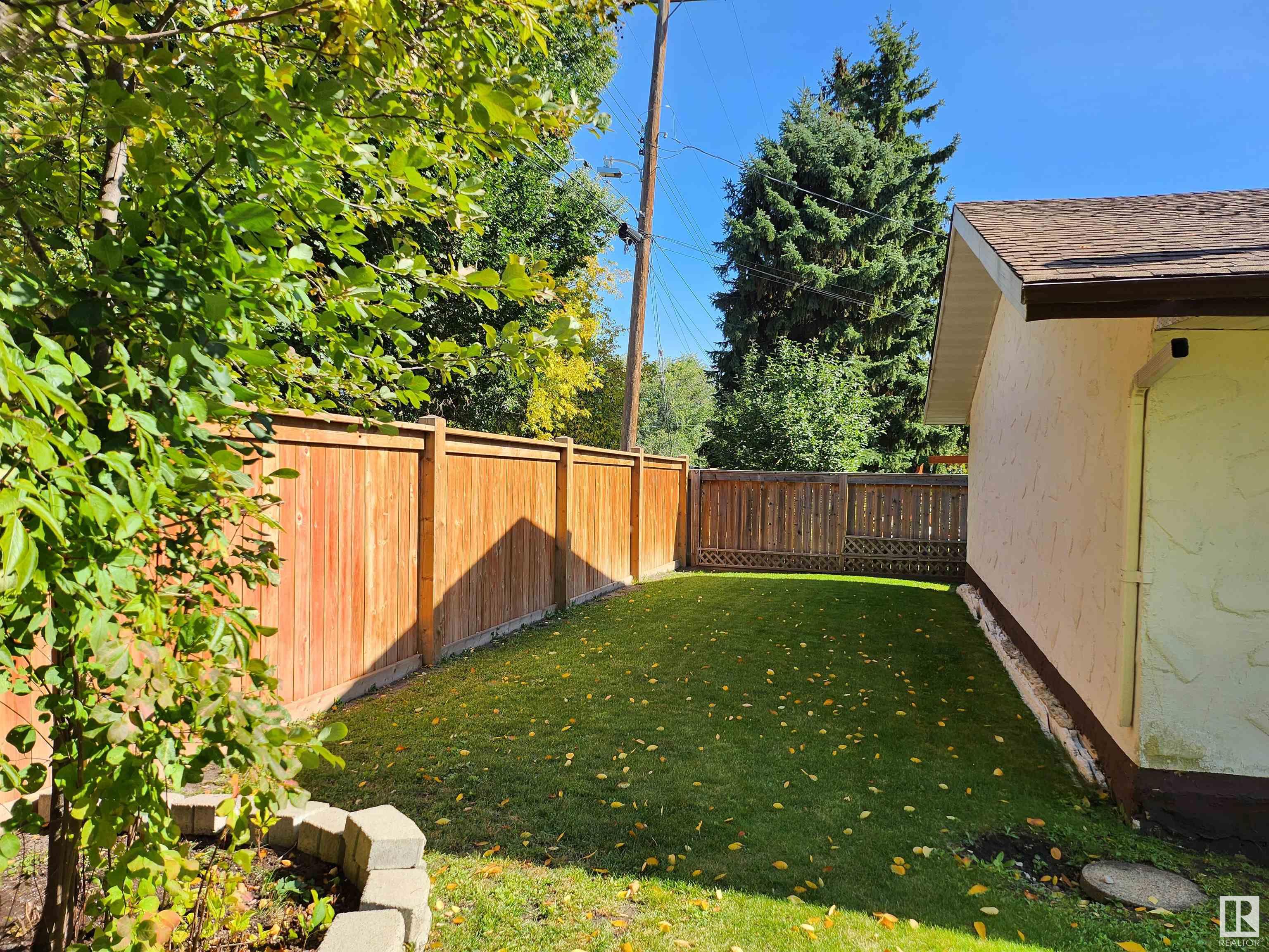      13312 Buena Vista RD NW , Edmonton,  ,T5R 5R2 ;  Listing Number: MLS E4416650