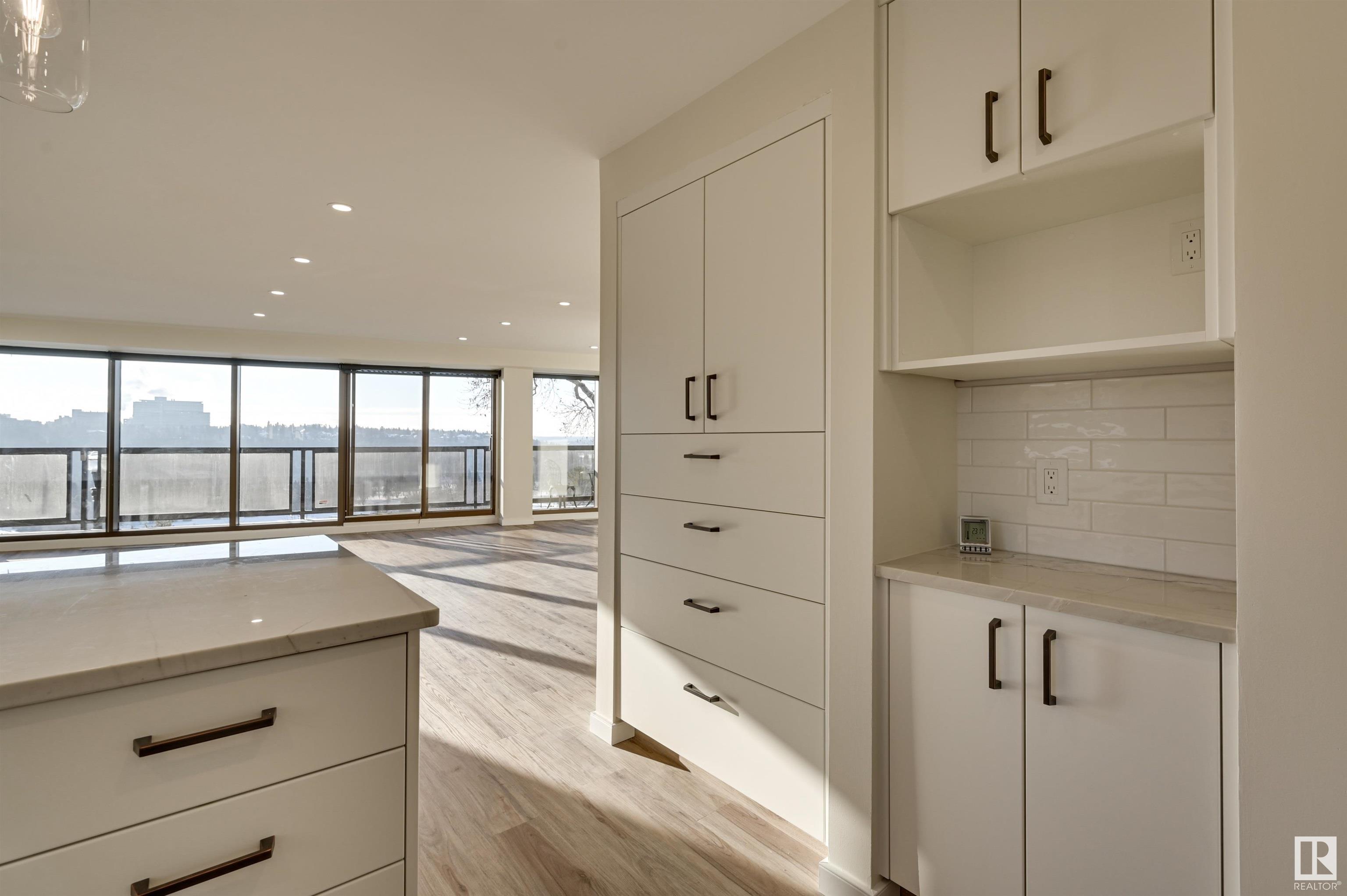      #1 11960 100 AV NW , Edmonton,  ,T5K 0K5 ;  Listing Number: MLS E4416665