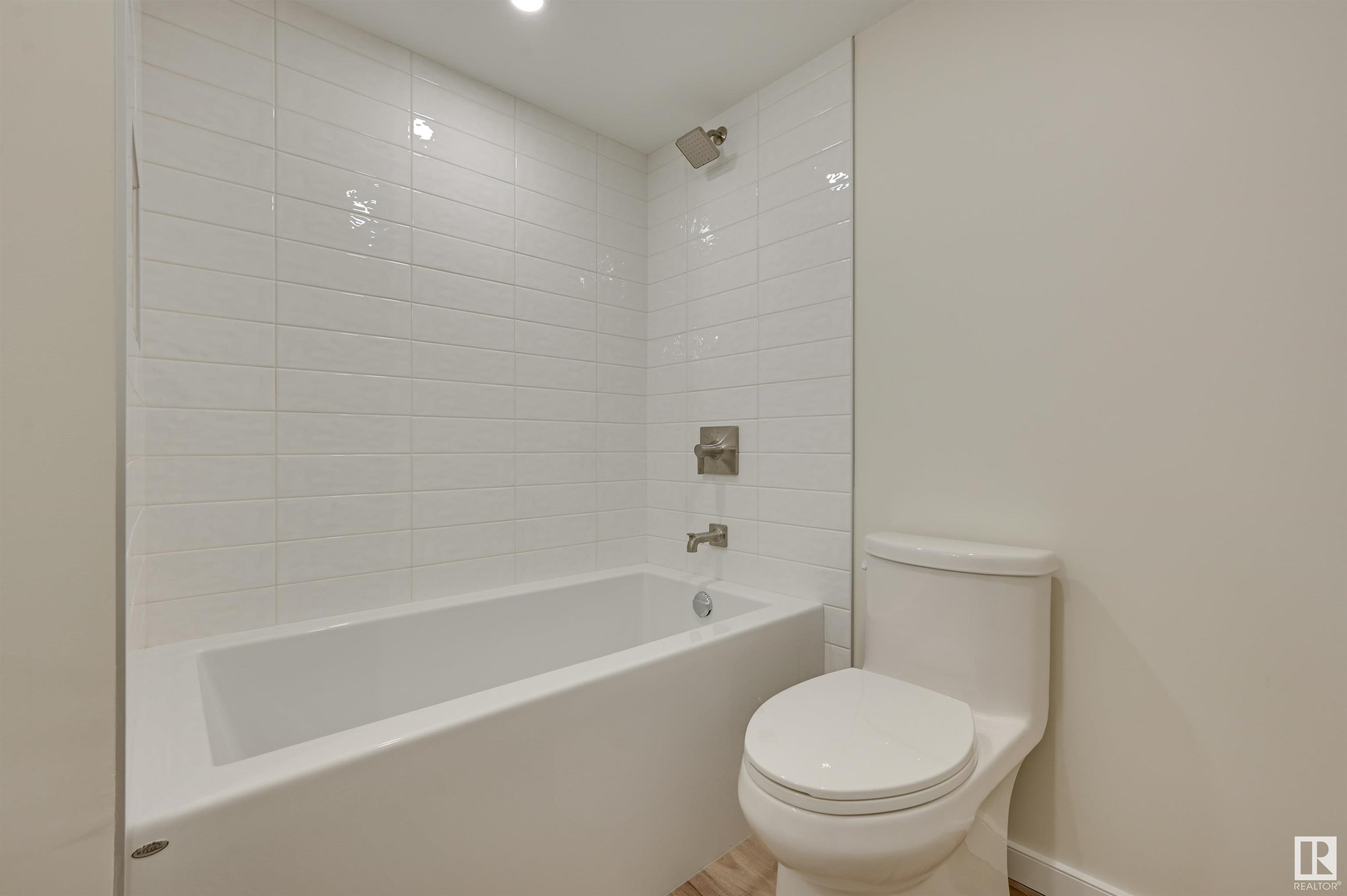      #1 11960 100 AV NW , Edmonton,  ,T5K 0K5 ;  Listing Number: MLS E4416665