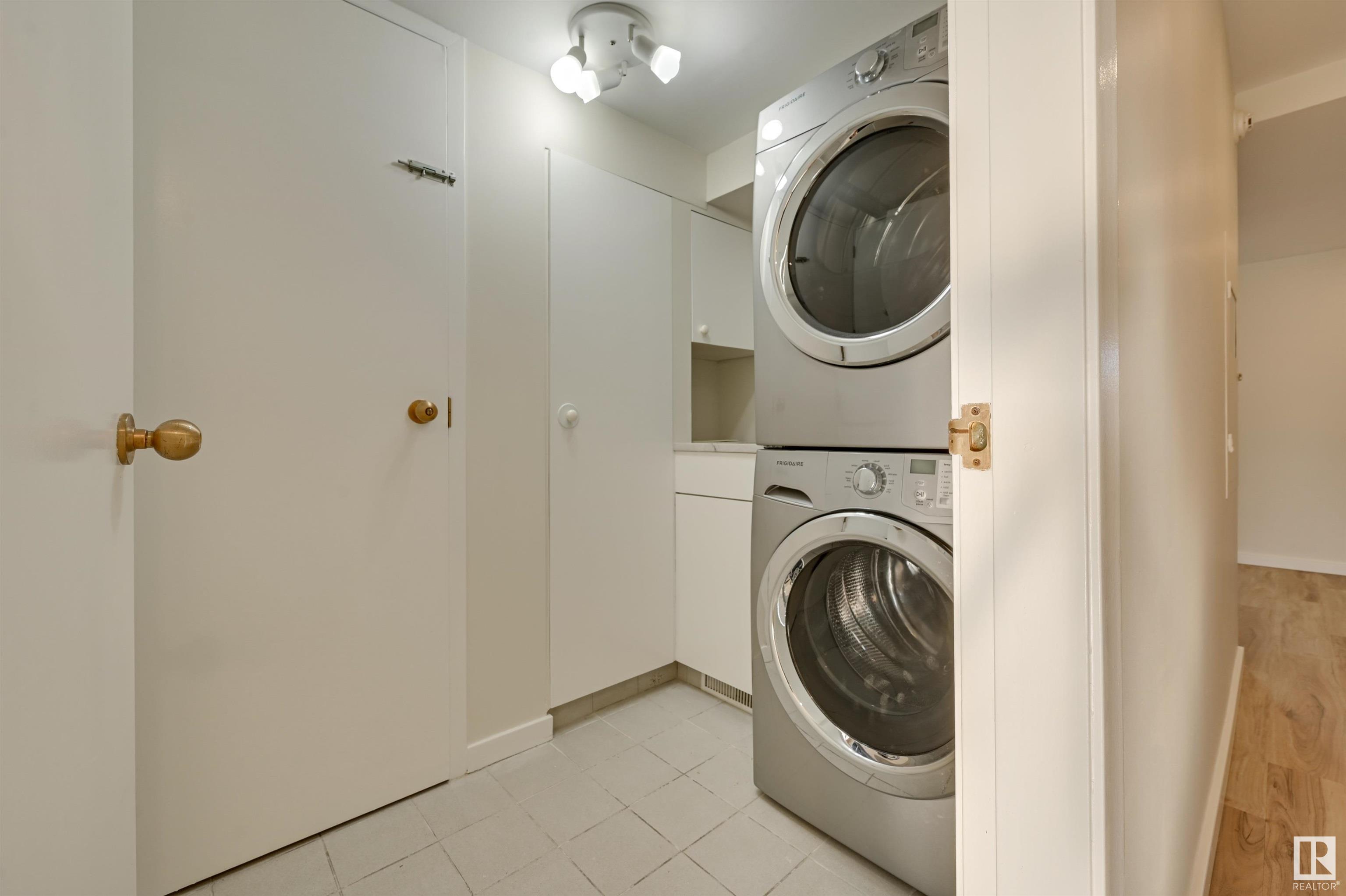      #1 11960 100 AV NW , Edmonton,  ,T5K 0K5 ;  Listing Number: MLS E4416665