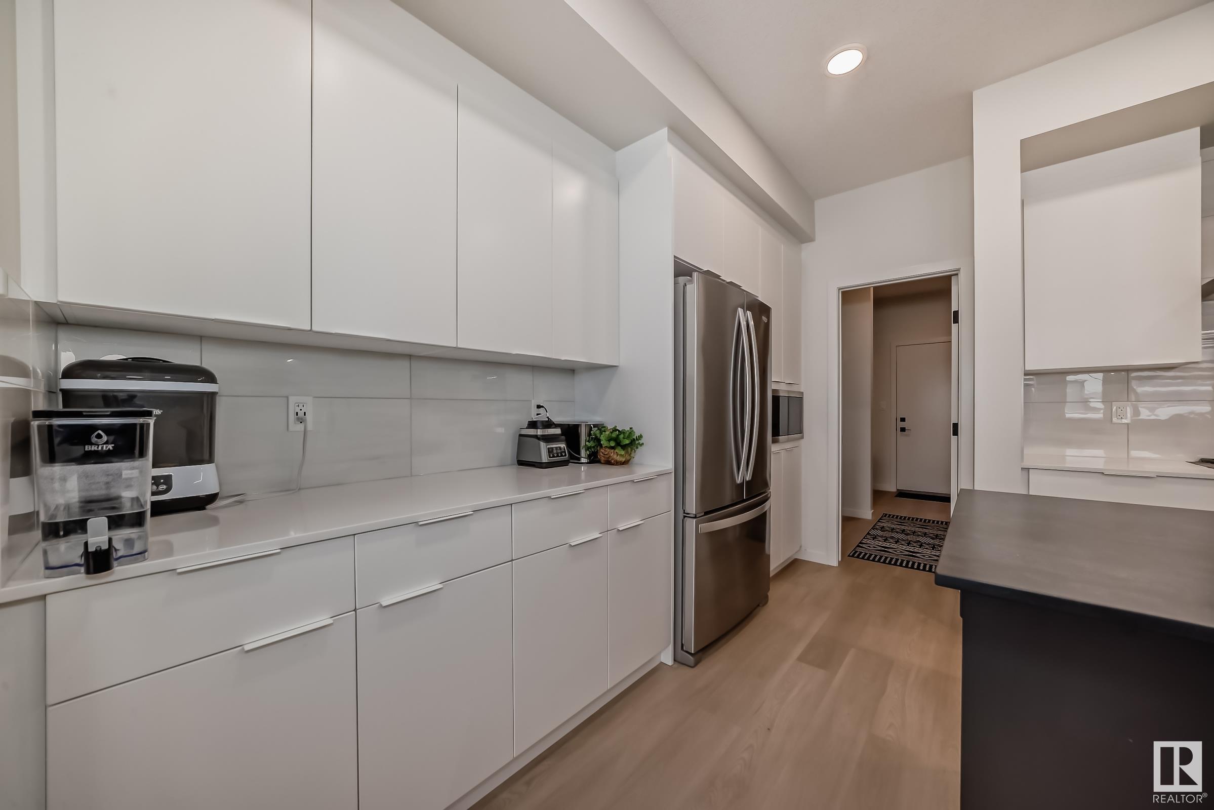      412 33 Street SW SW , Edmonton,  ,T6X 3C9 ;  Listing Number: MLS E4416671