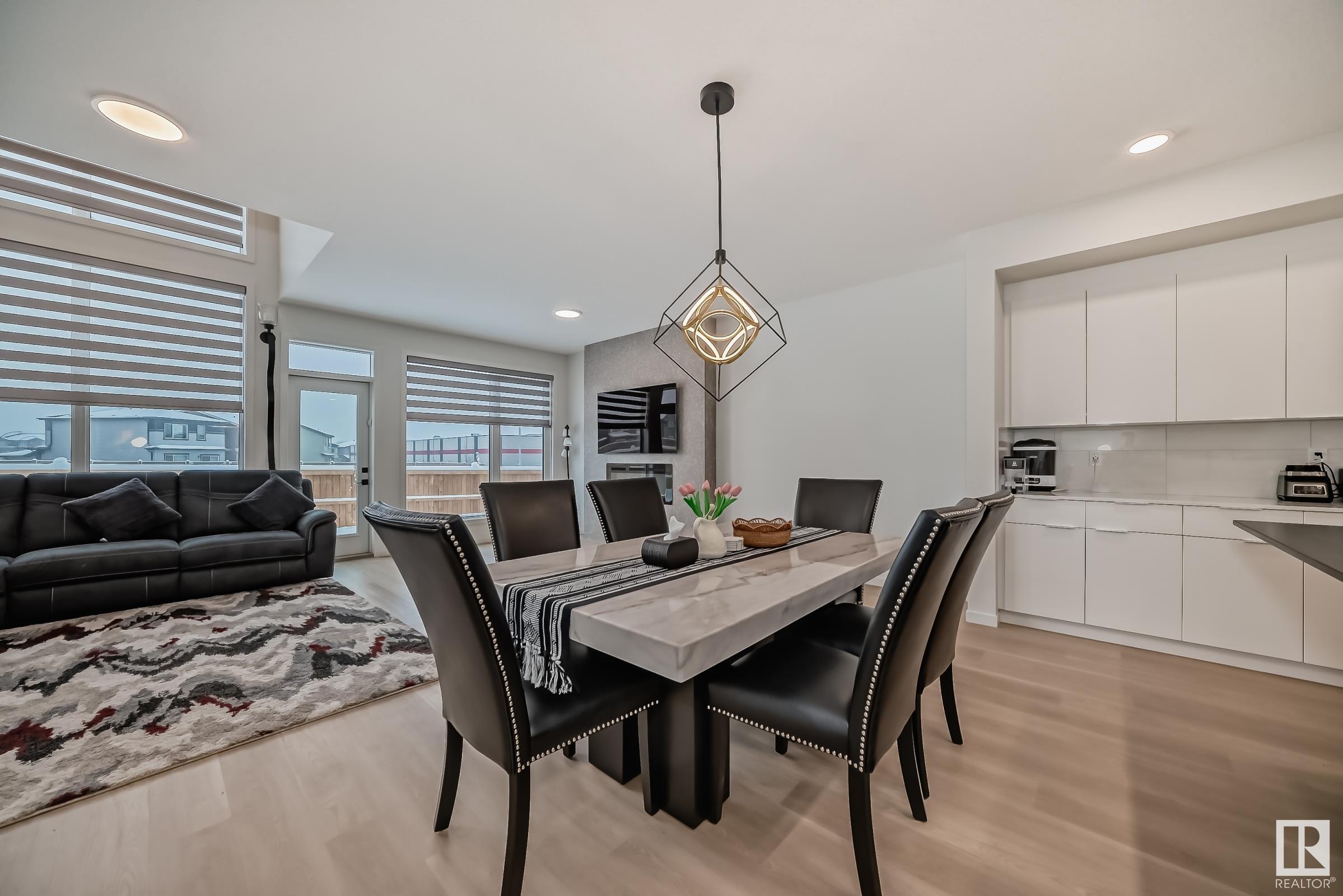      412 33 Street SW SW , Edmonton,  ,T6X 3C9 ;  Listing Number: MLS E4416671