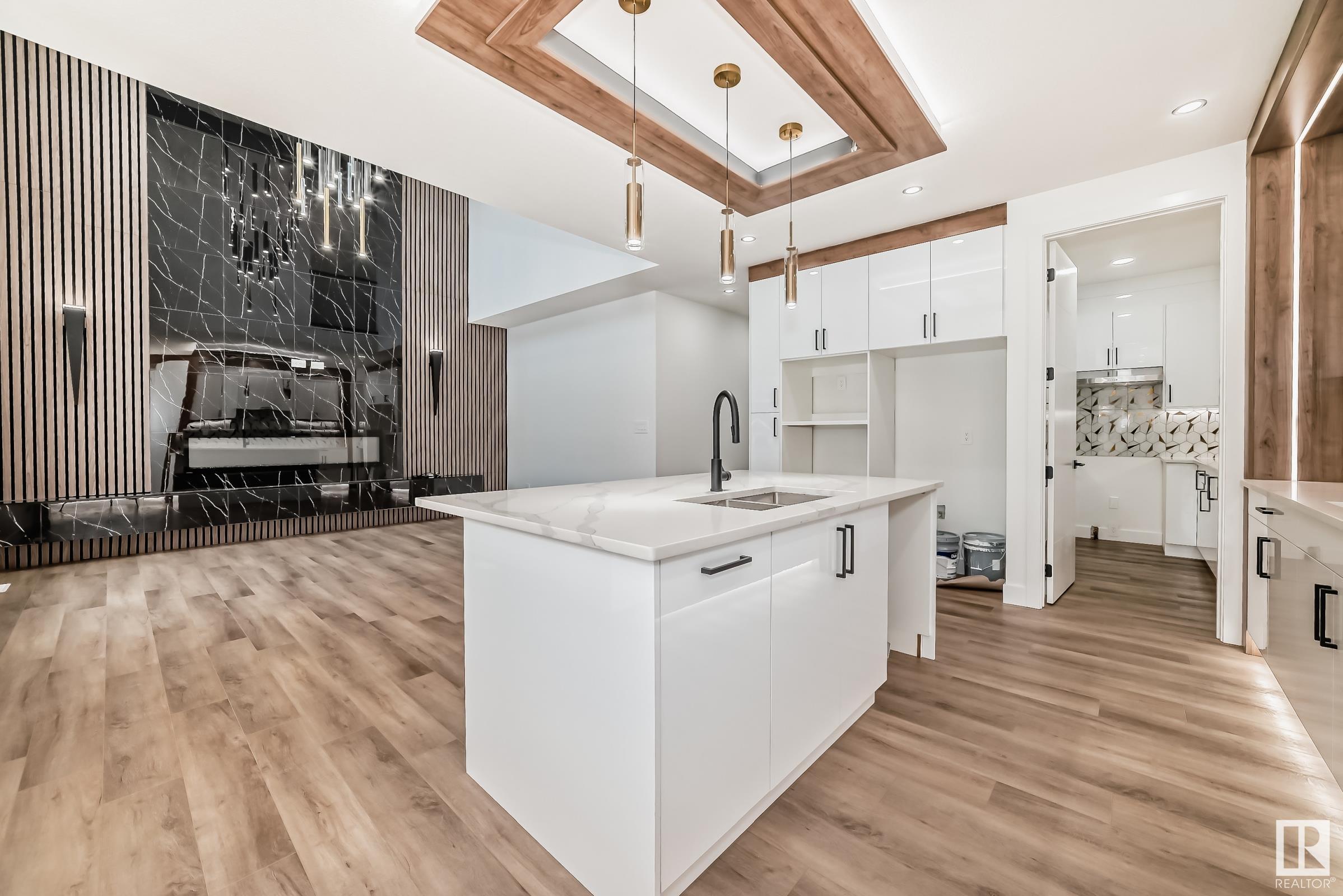      8429 MAYDAY LINK LI SW , Edmonton,  ,T6X 3G1 ;  Listing Number: MLS E4416685