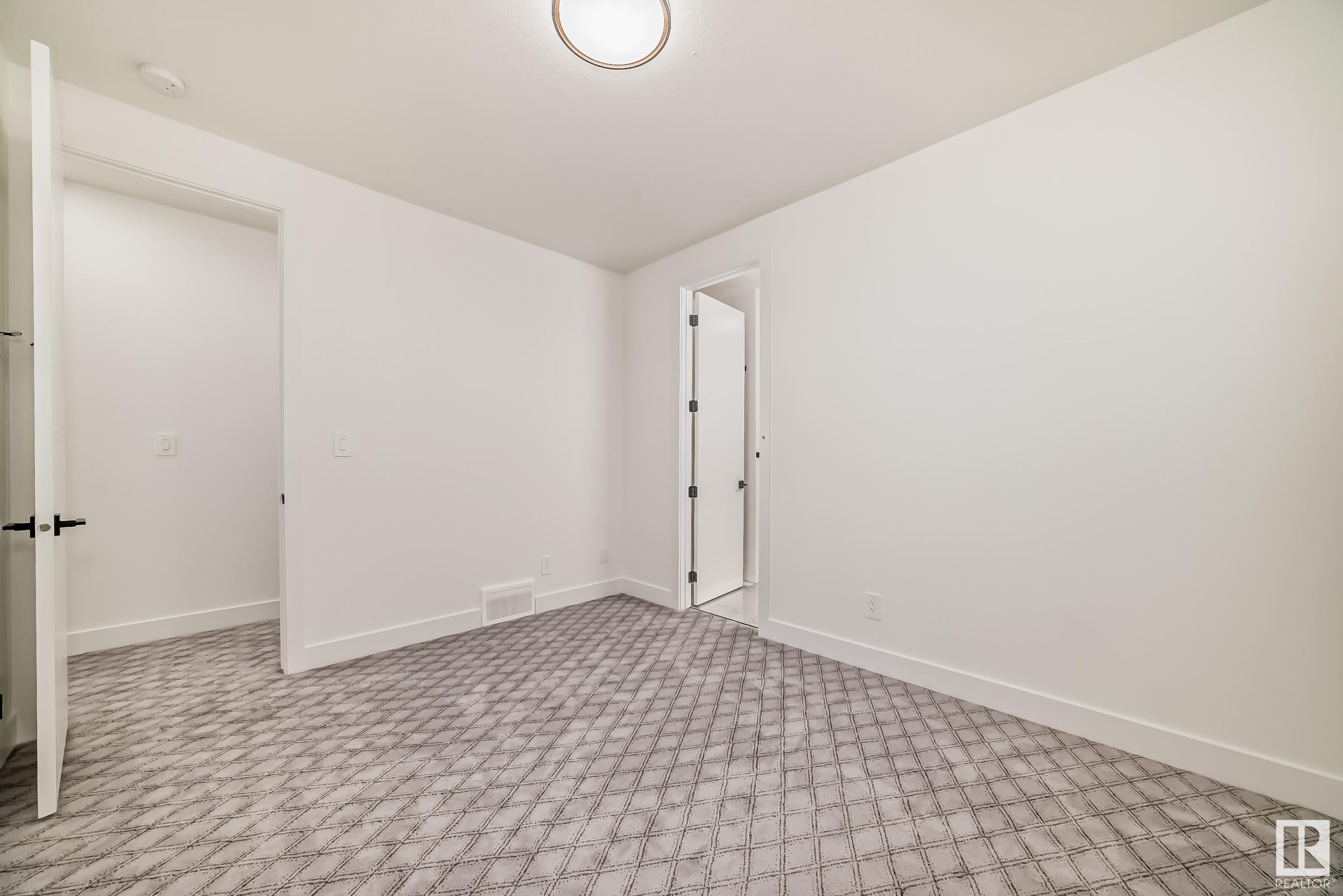      8429 MAYDAY LINK LI SW , Edmonton,  ,T6X 3G1 ;  Listing Number: MLS E4416685