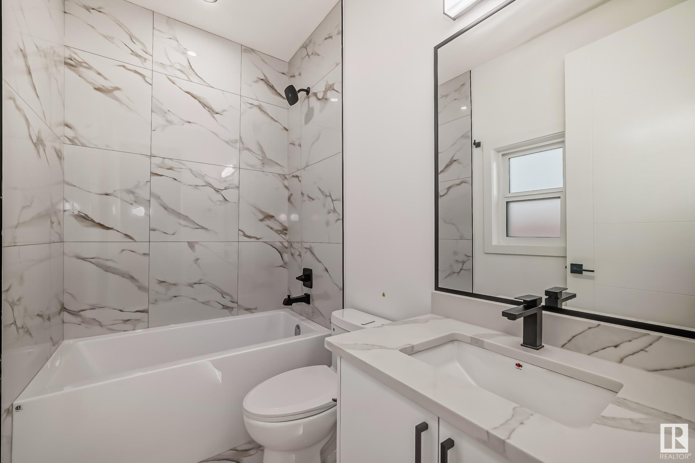      8429 MAYDAY LINK LI SW , Edmonton,  ,T6X 3G1 ;  Listing Number: MLS E4416685