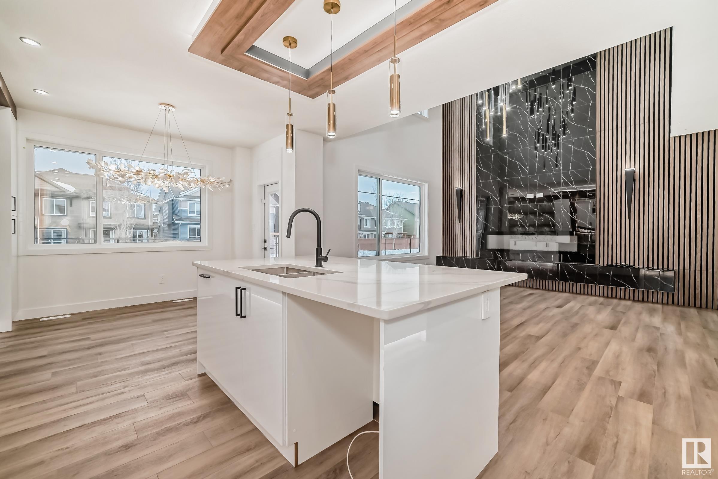      8429 MAYDAY LINK LI SW , Edmonton,  ,T6X 3G1 ;  Listing Number: MLS E4416685