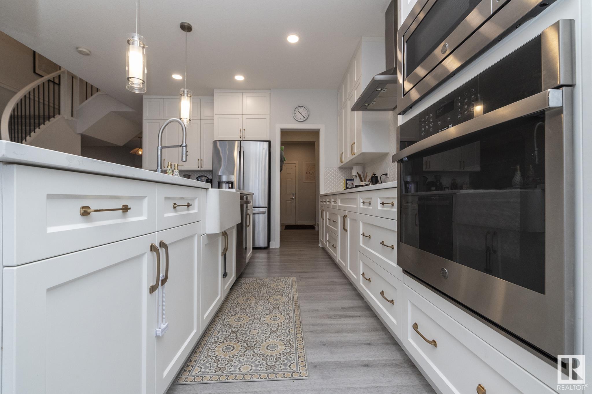      3247 Parker LO SW , Edmonton,  ,T6W 4R8 ;  Listing Number: MLS E4416696