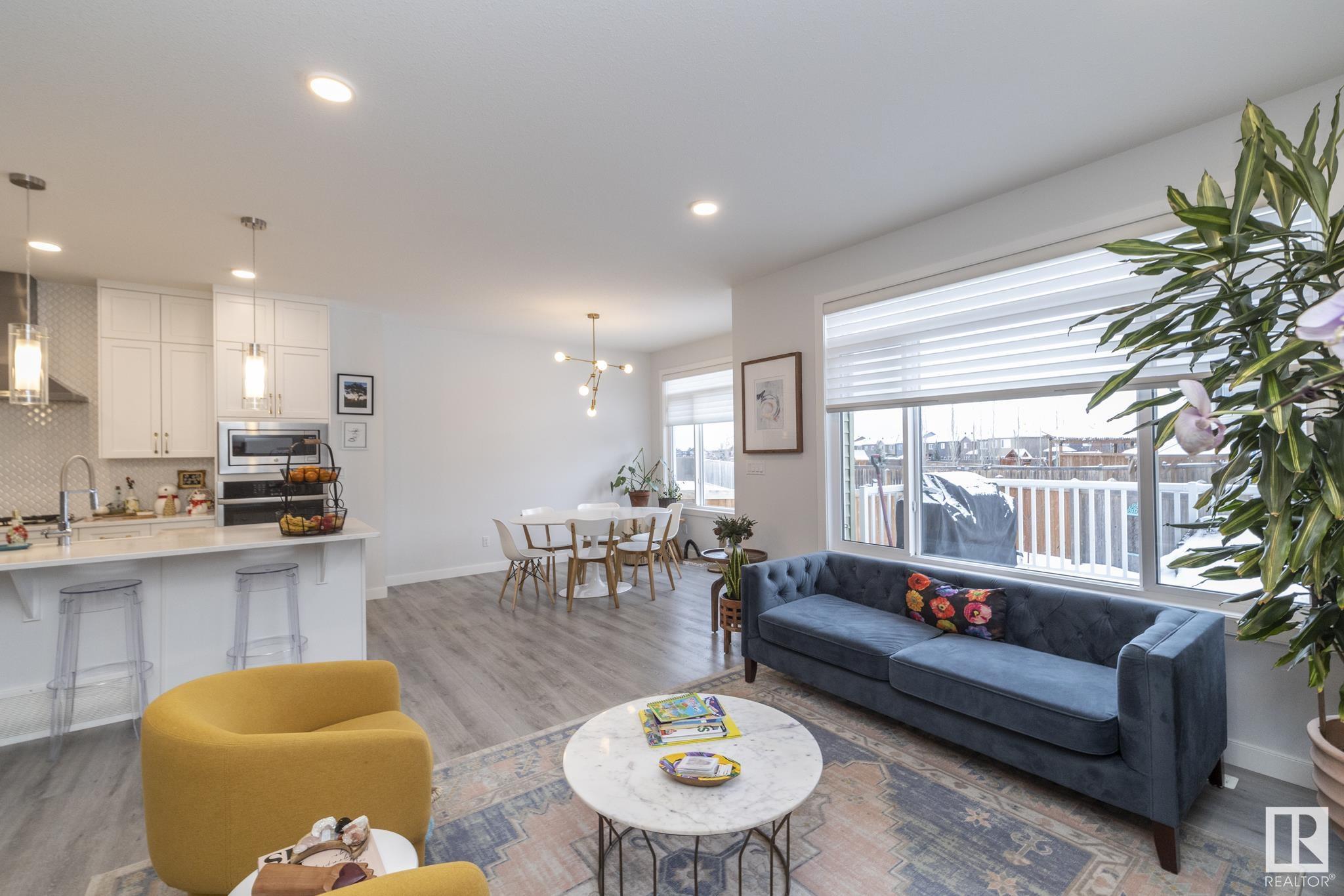      3247 Parker LO SW , Edmonton,  ,T6W 4R8 ;  Listing Number: MLS E4416696