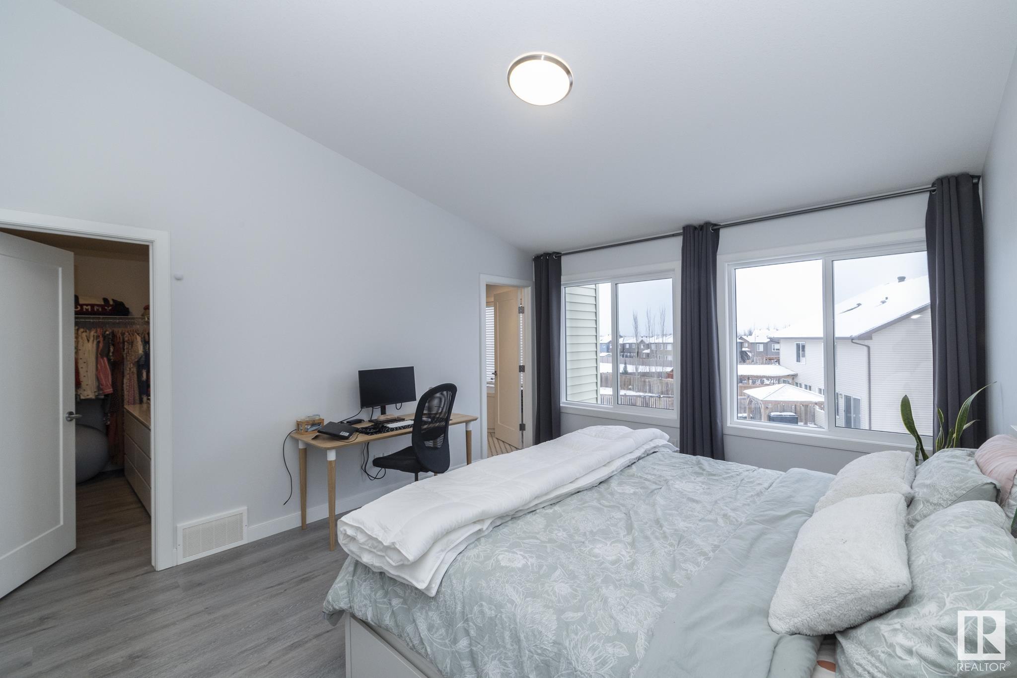      3247 Parker LO SW , Edmonton,  ,T6W 4R8 ;  Listing Number: MLS E4416696