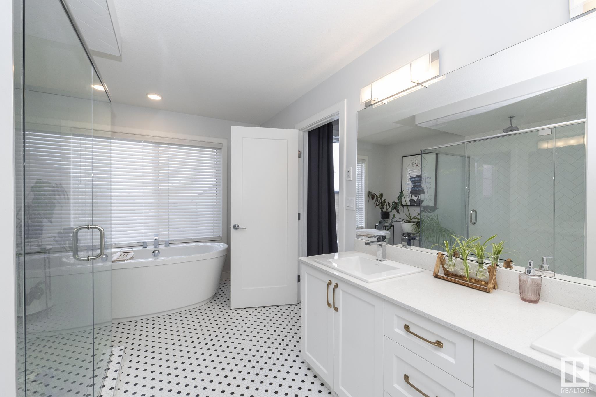      3247 Parker LO SW , Edmonton,  ,T6W 4R8 ;  Listing Number: MLS E4416696