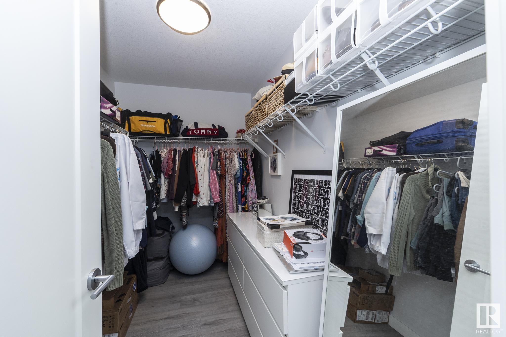      3247 Parker LO SW , Edmonton,  ,T6W 4R8 ;  Listing Number: MLS E4416696