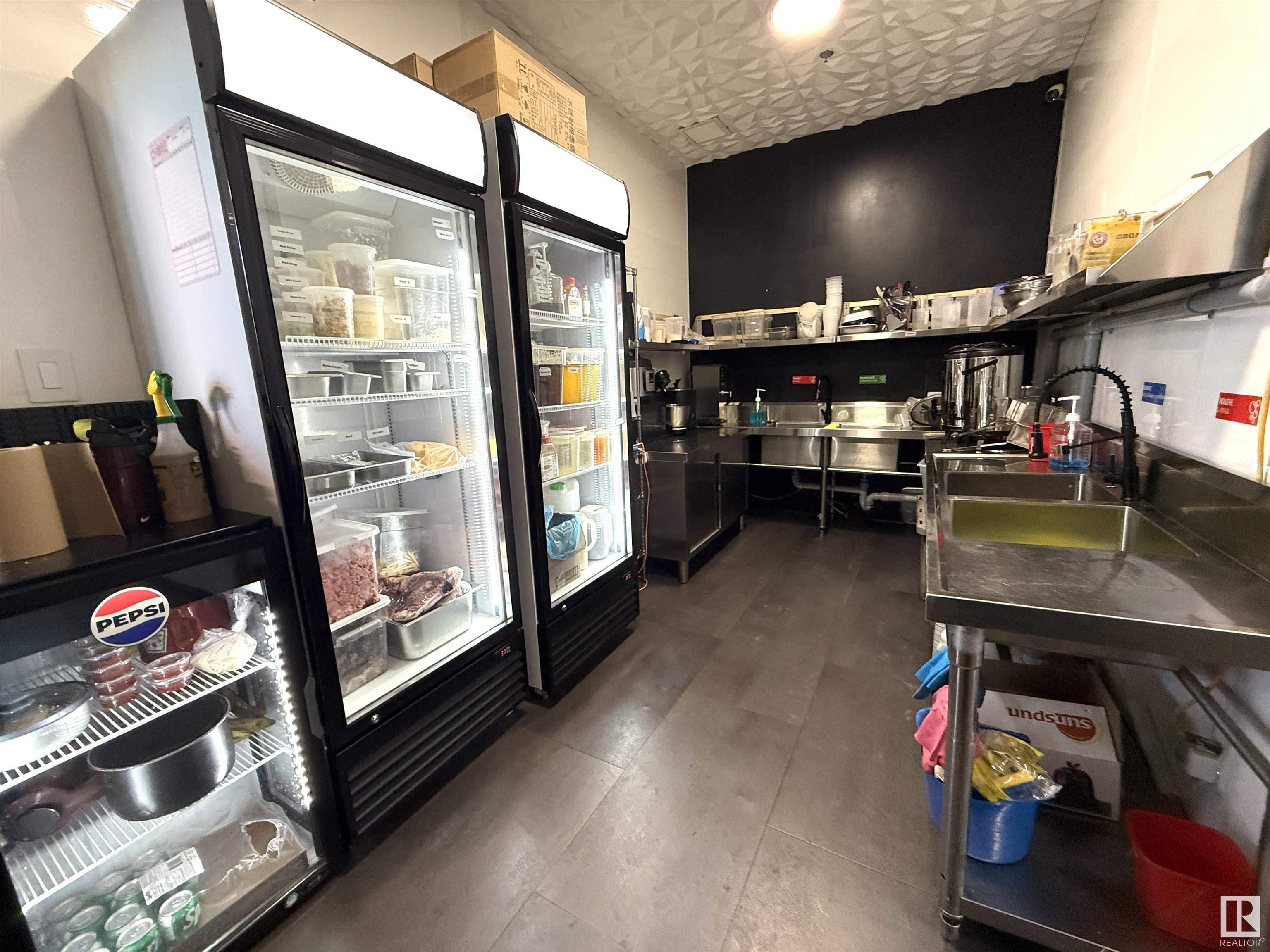      1051 Parsons RD SW SW , Edmonton,  ,T6X 0X2 ;  Listing Number: MLS E4416699