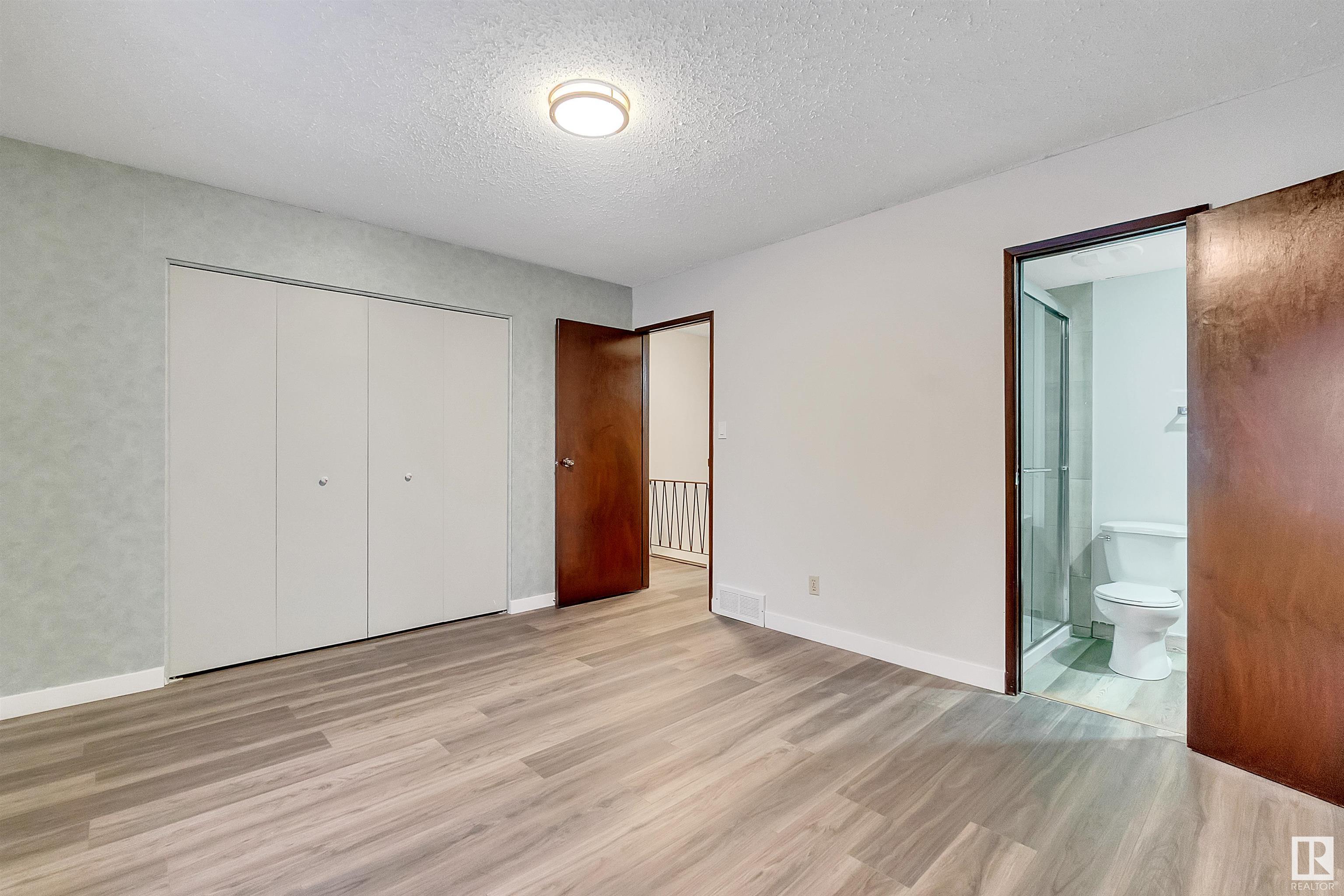      6807 12 AV NW , Edmonton,  ,T6K 3J6 ;  Listing Number: MLS E4416700