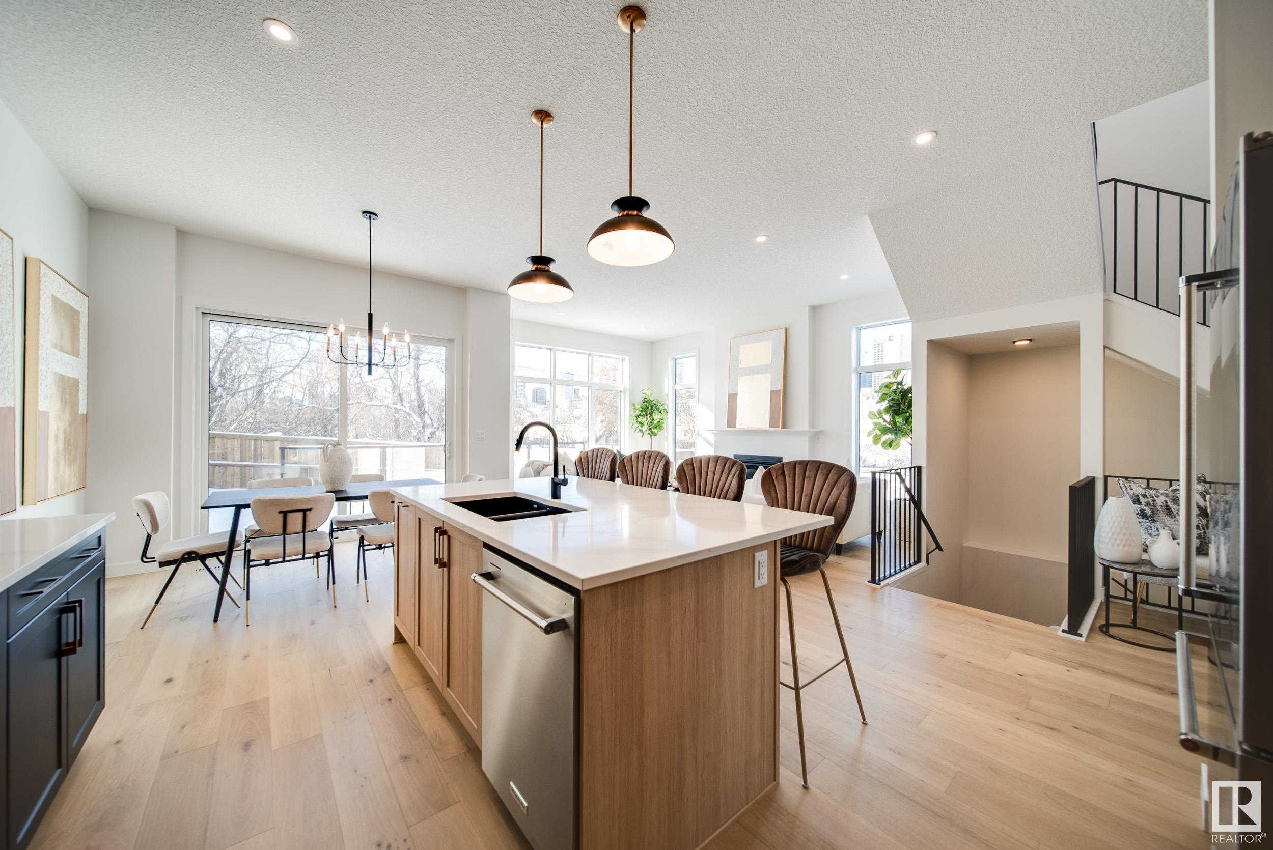      9624 99A ST NW , Edmonton,  ,T6E 3W8 ;  Listing Number: MLS E4416711