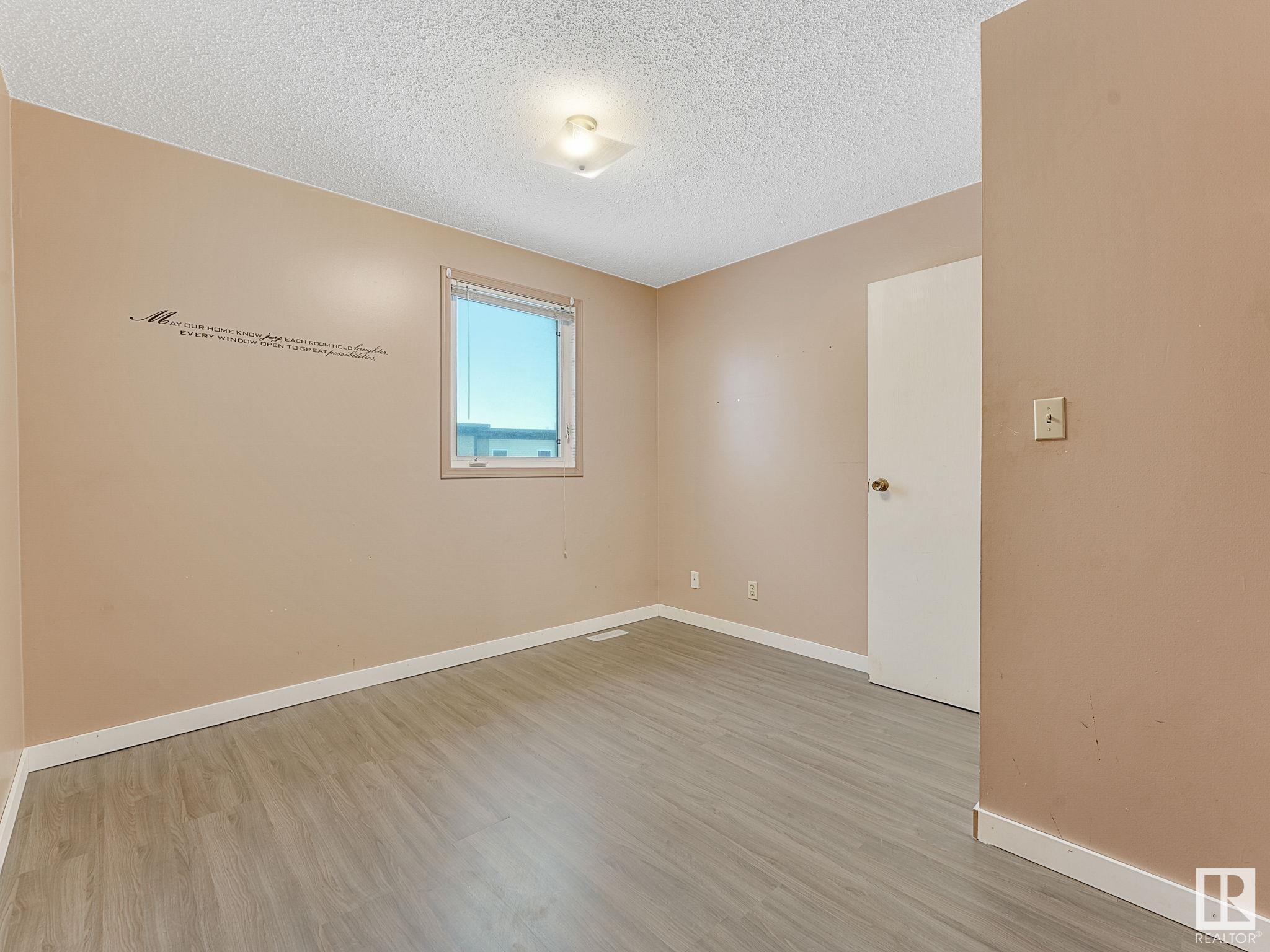      14656 121 ST NW , Edmonton,  ,T5X 1T8 ;  Listing Number: MLS E4416720