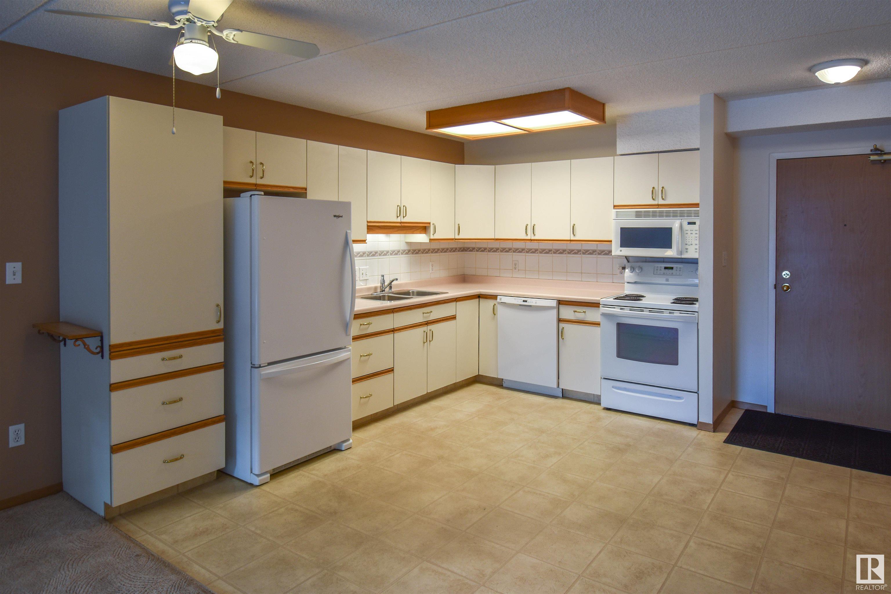      #206 112 CHURCH RD , Spruce Grove,  ,T7X 3X1 ;  Listing Number: MLS E4416724