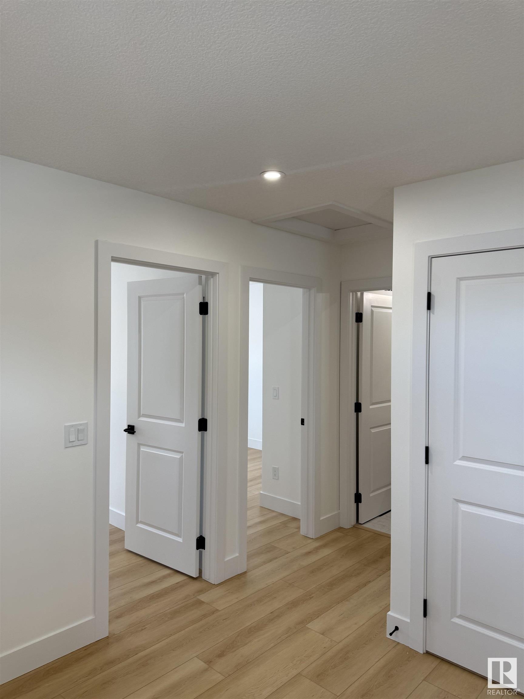      12039 41 ST NW , Edmonton,  ,T5W 2M3 ;  Listing Number: MLS E4416746