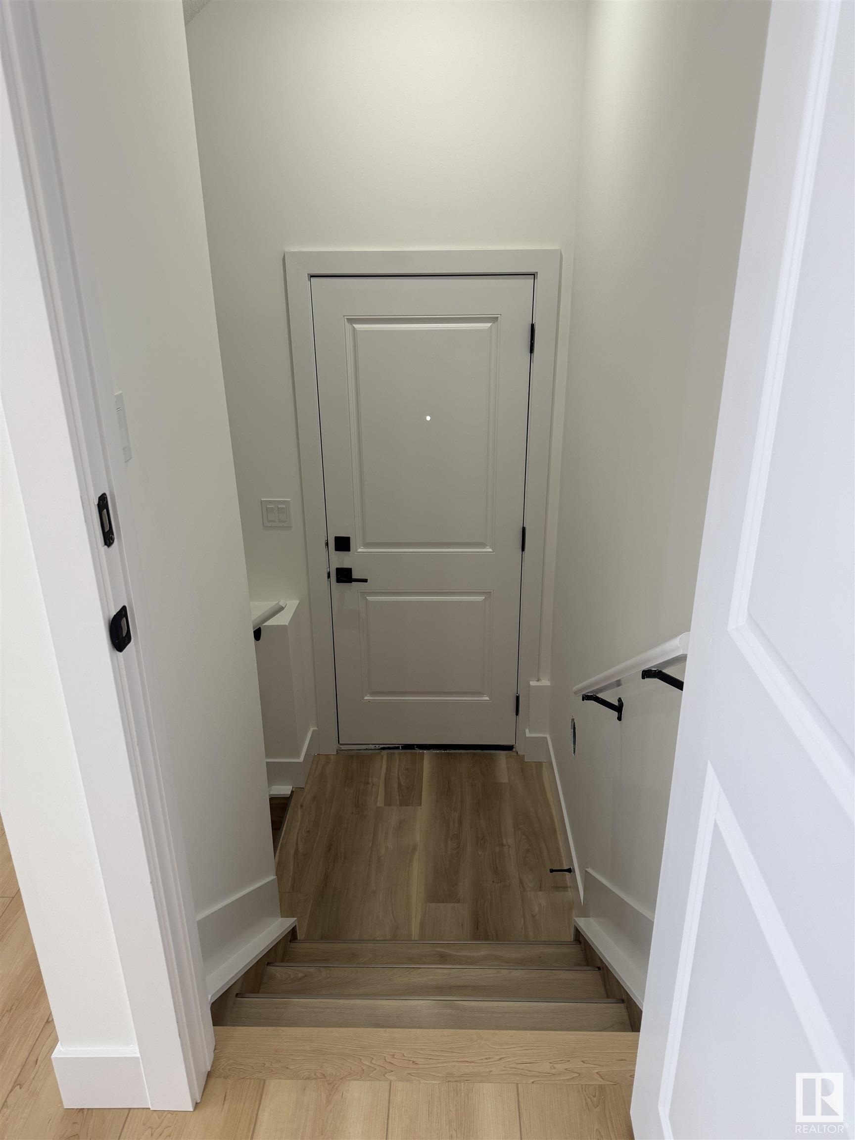      12039 41 ST NW , Edmonton,  ,T5W 2M3 ;  Listing Number: MLS E4416746