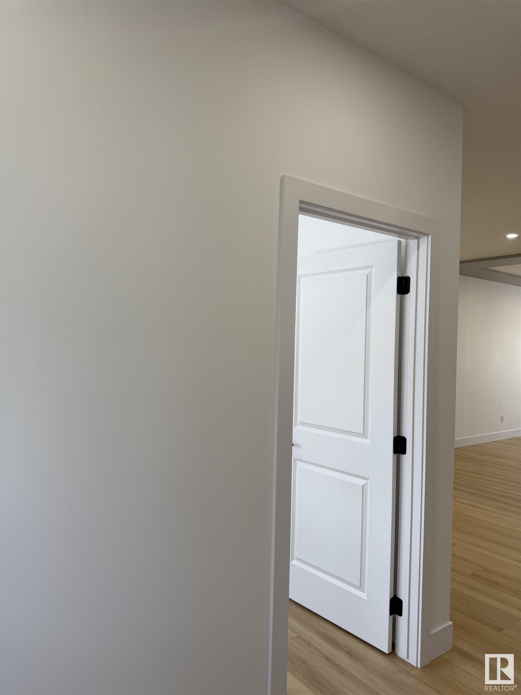      12039 41 ST NW , Edmonton,  ,T5W 2M3 ;  Listing Number: MLS E4416746