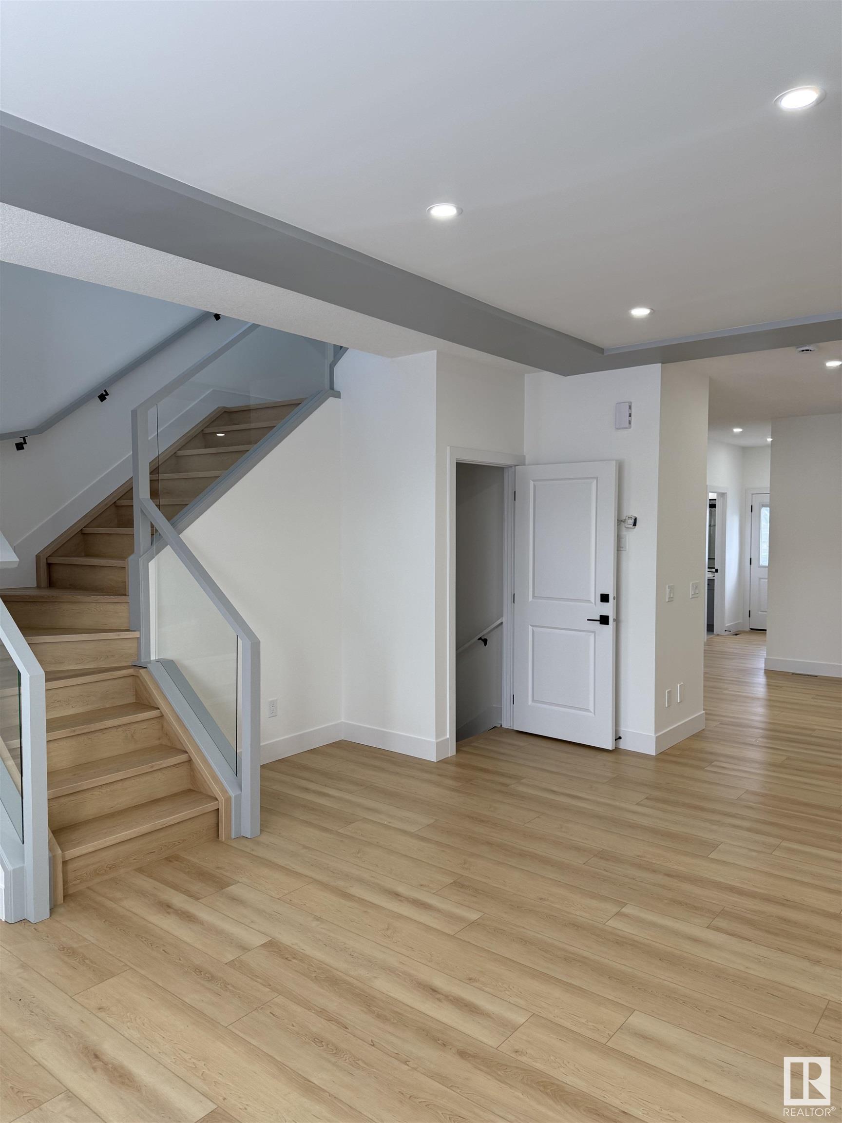      12039 41 ST NW , Edmonton,  ,T5W 2M3 ;  Listing Number: MLS E4416746