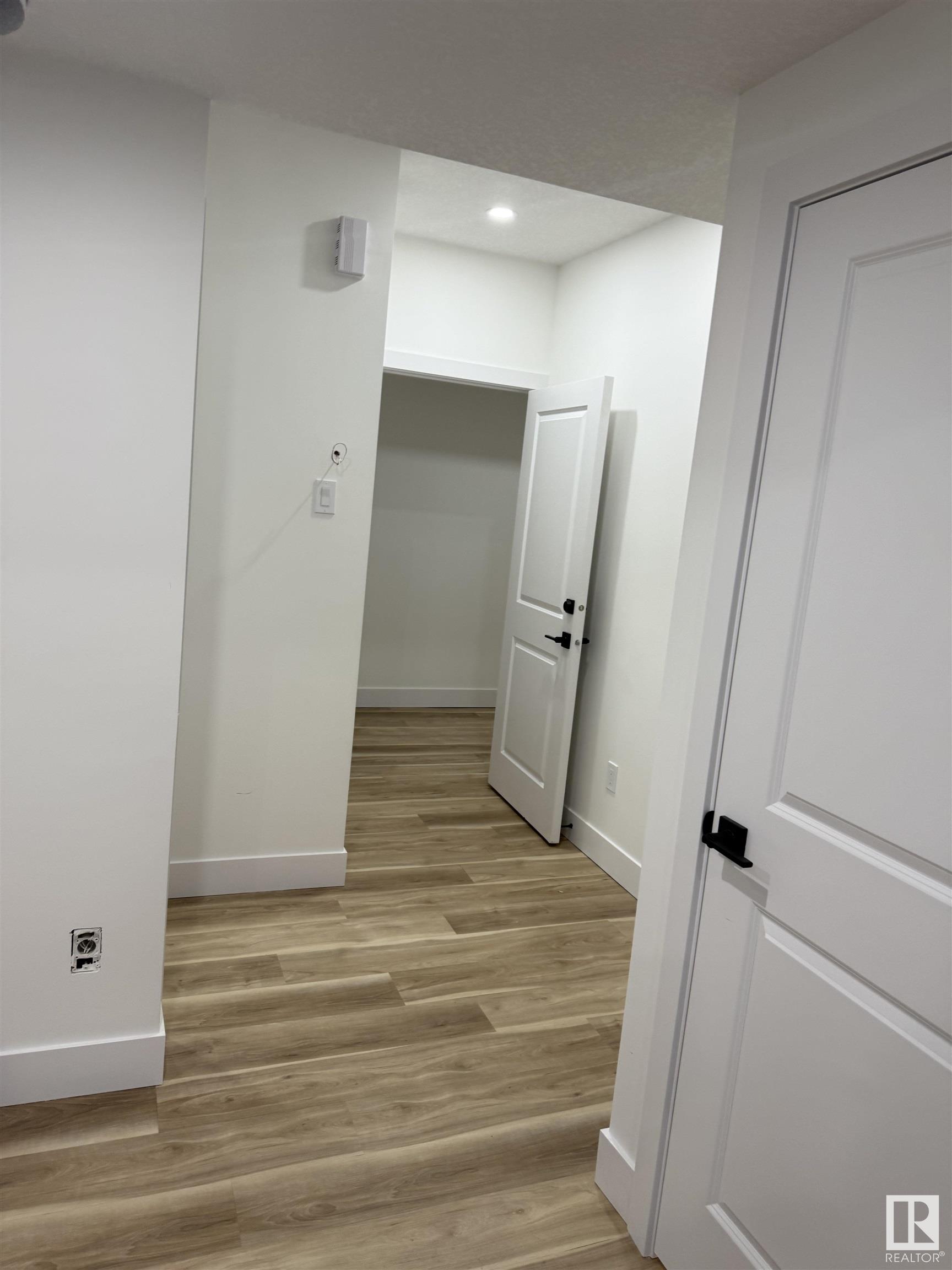      12039 41 ST NW , Edmonton,  ,T5W 2M3 ;  Listing Number: MLS E4416746