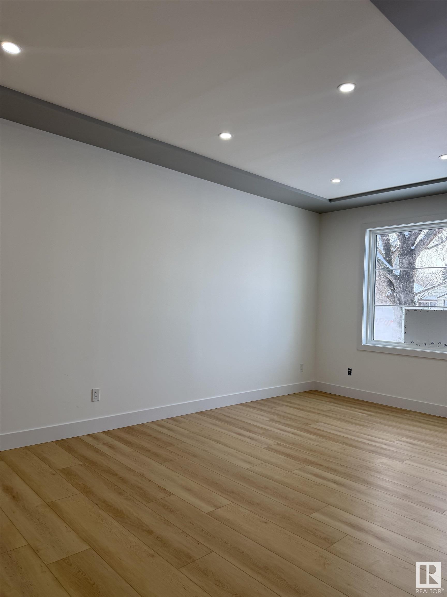      12039 41 ST NW , Edmonton,  ,T5W 2M3 ;  Listing Number: MLS E4416746