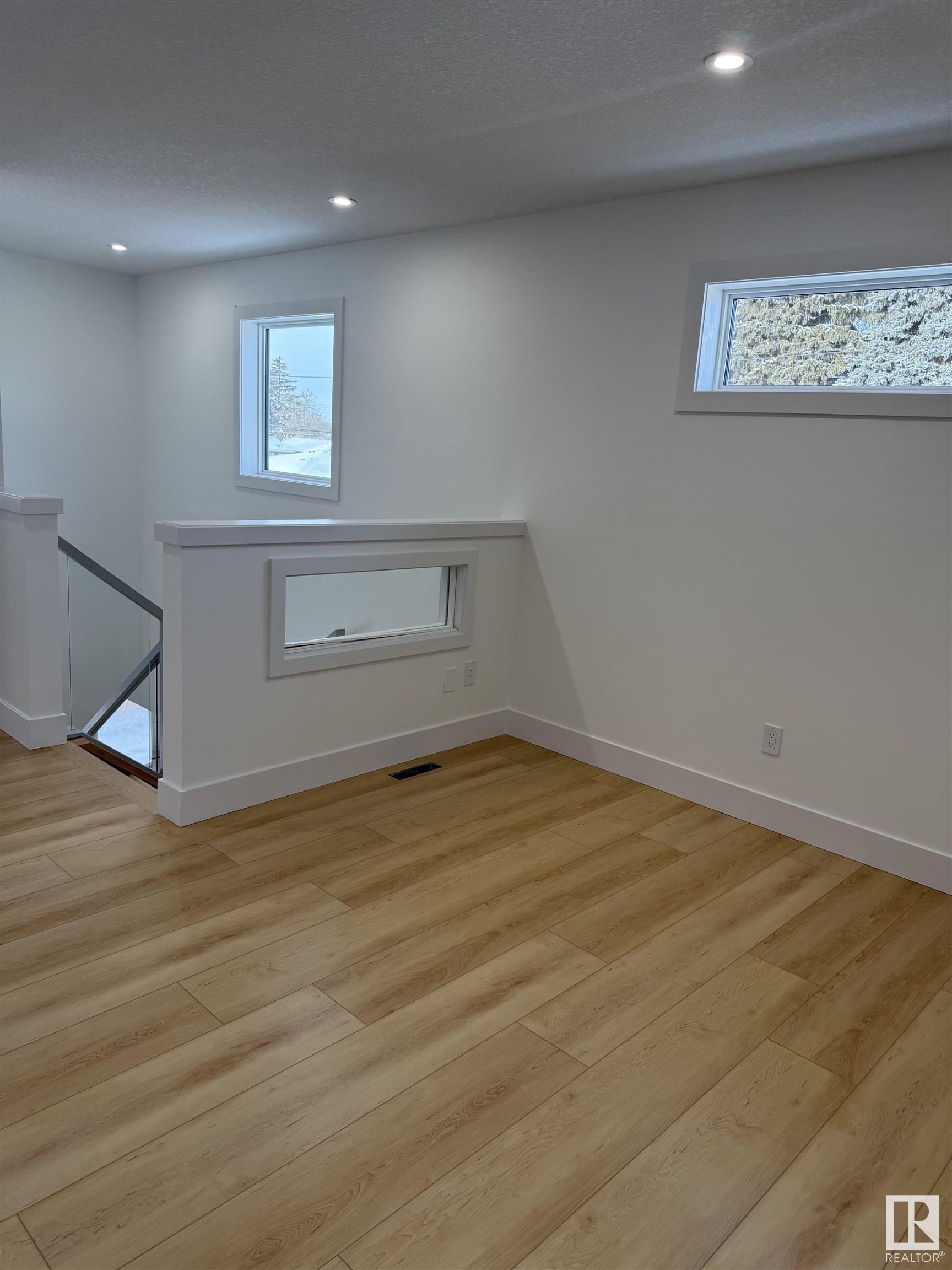      12039 41 ST NW , Edmonton,  ,T5W 2M3 ;  Listing Number: MLS E4416746