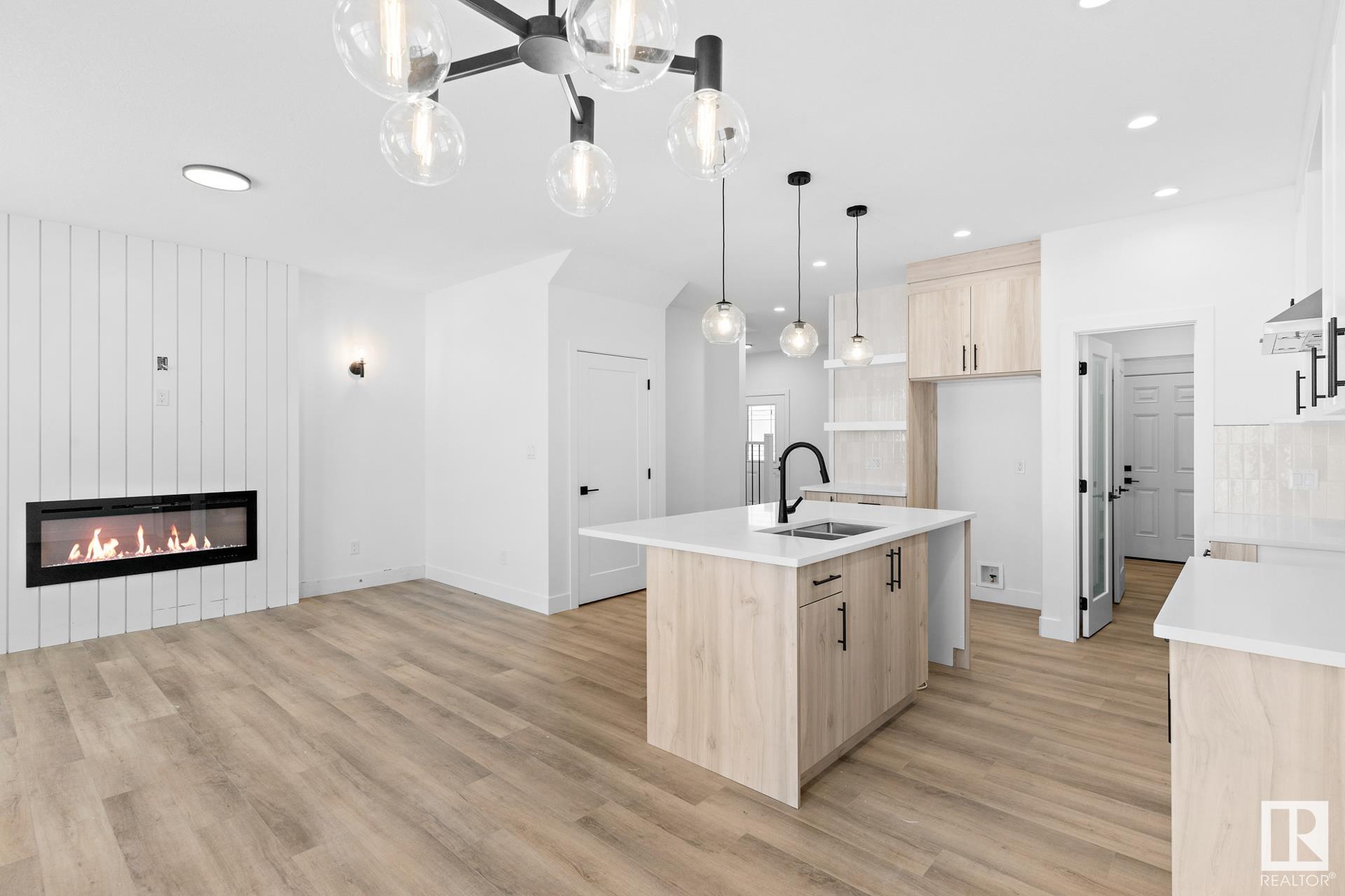      129 Hilton CV , Spruce Grove,  ,T7X 0V9 ;  Listing Number: MLS E4416748