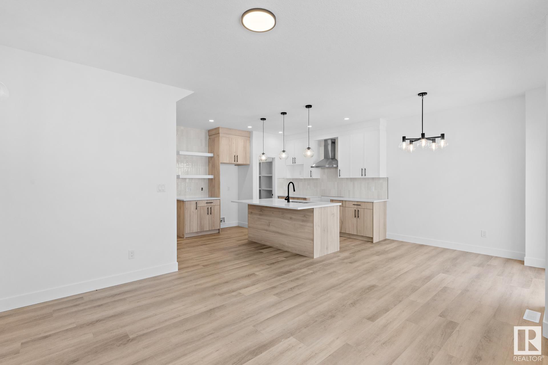      129 Hilton CV , Spruce Grove,  ,T7X 0V9 ;  Listing Number: MLS E4416748