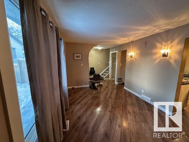      #11 14110 80 ST NW , Edmonton,  ,T5C 1L6 ;  Listing Number: MLS E4416754
