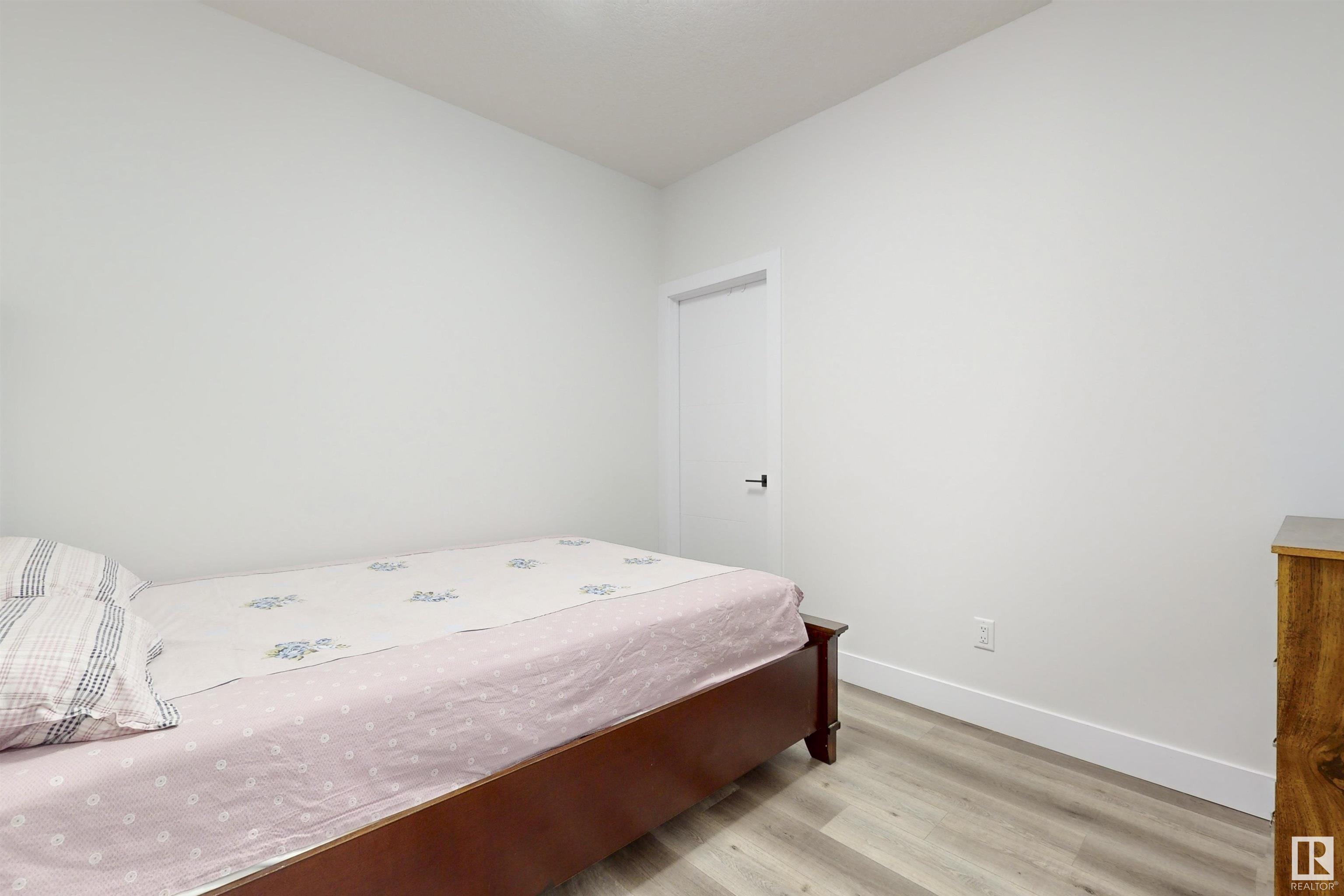      5816 Peltier Close , Beaumont,  ,T4X 2Y1 ;  Listing Number: MLS E4416758