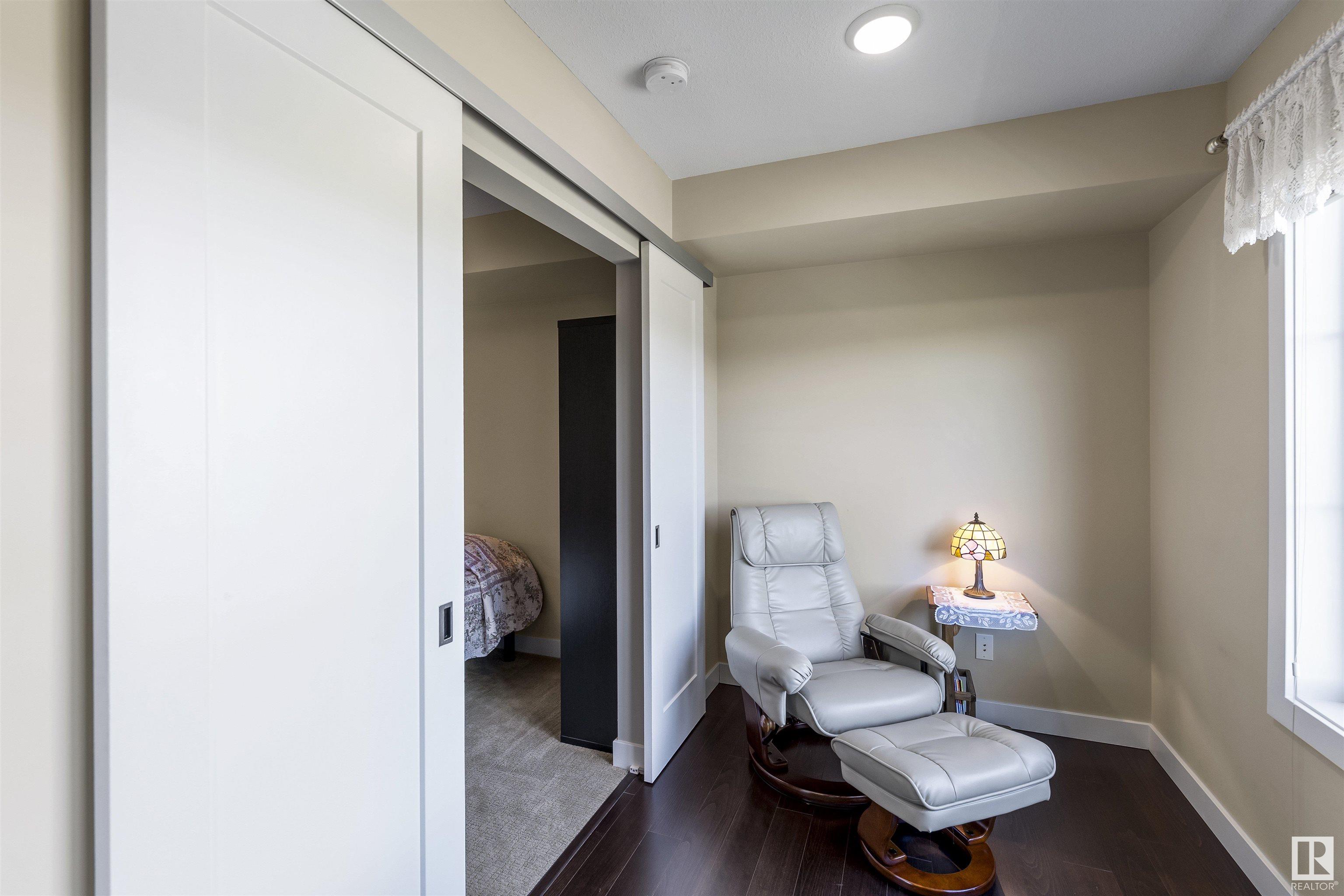      #302 5025 EDGEMONT BV NW NW , Edmonton,  ,T6M 0S8 ;  Listing Number: MLS E4416778