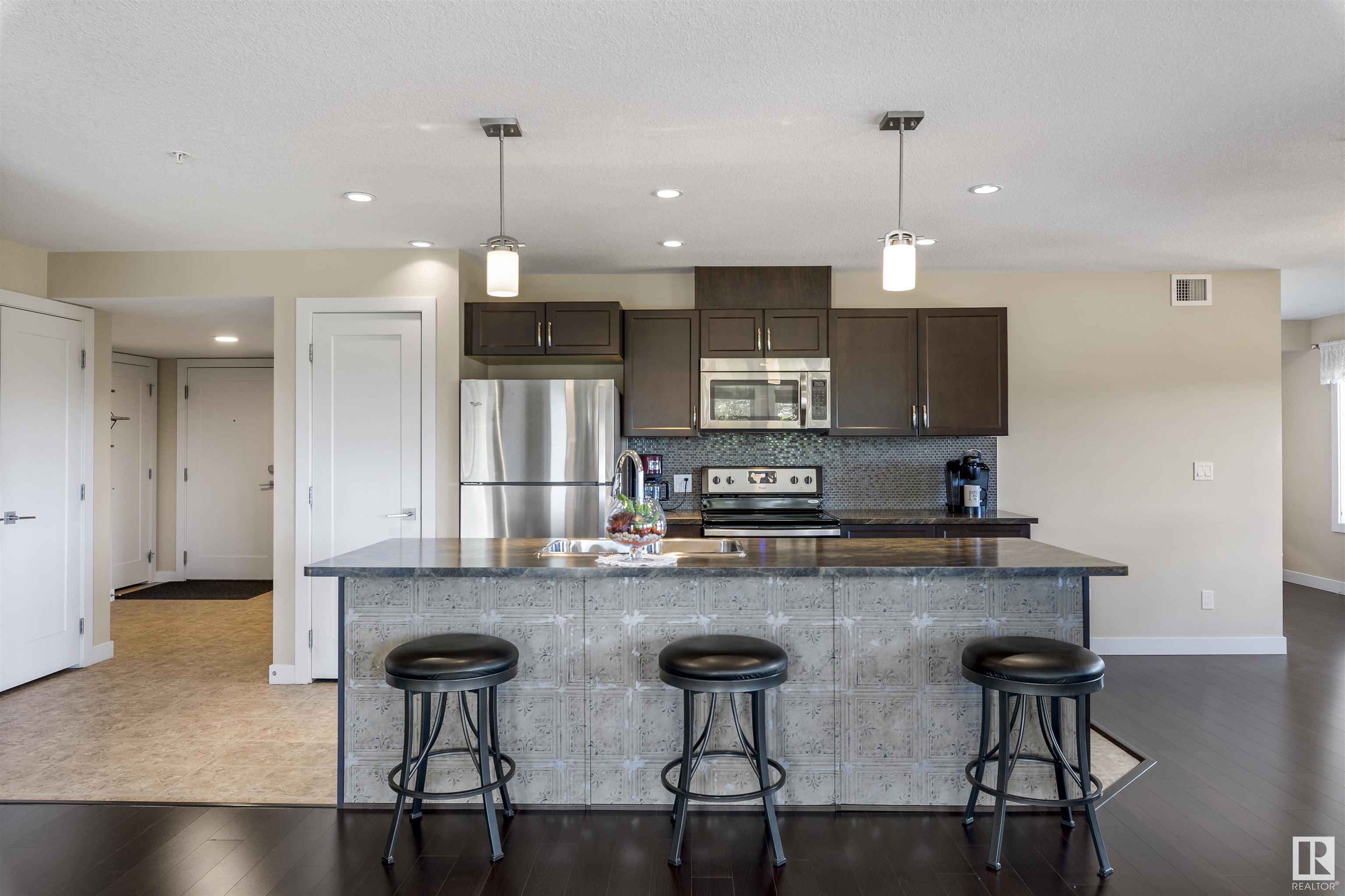      #302 5025 EDGEMONT BV NW NW , Edmonton,  ,T6M 0S8 ;  Listing Number: MLS E4416778