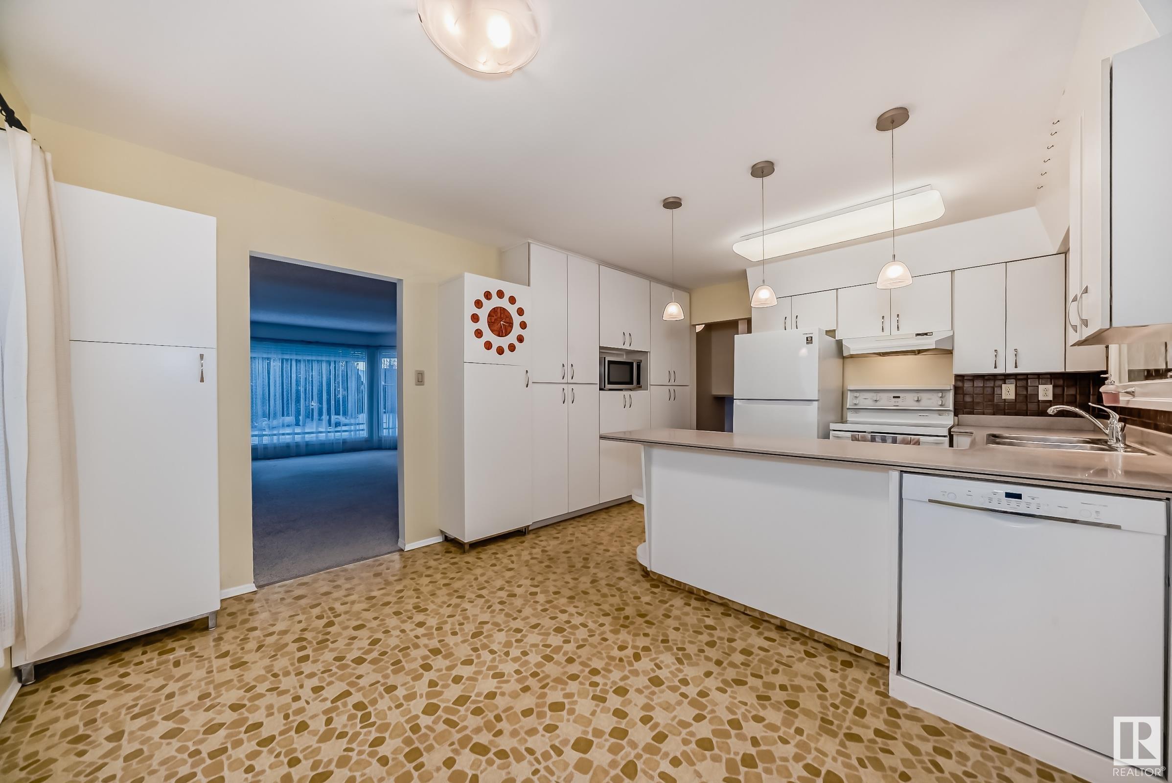      4912 116 ST NW , Edmonton,  ,T6H 3R1 ;  Listing Number: MLS E4416801