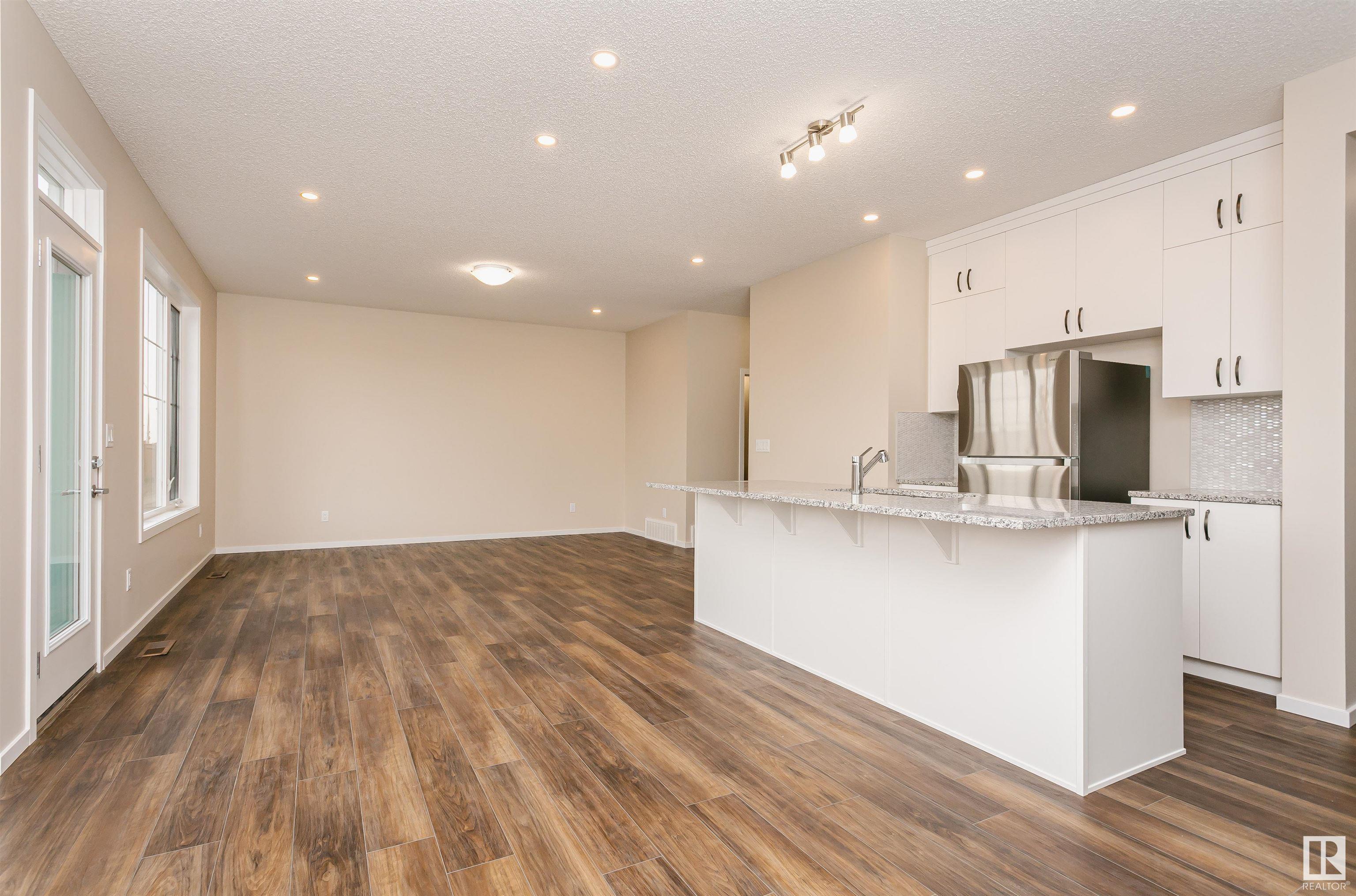      20516 22 AV NW , Edmonton,  ,T6M 1N1 ;  Listing Number: MLS E4416837