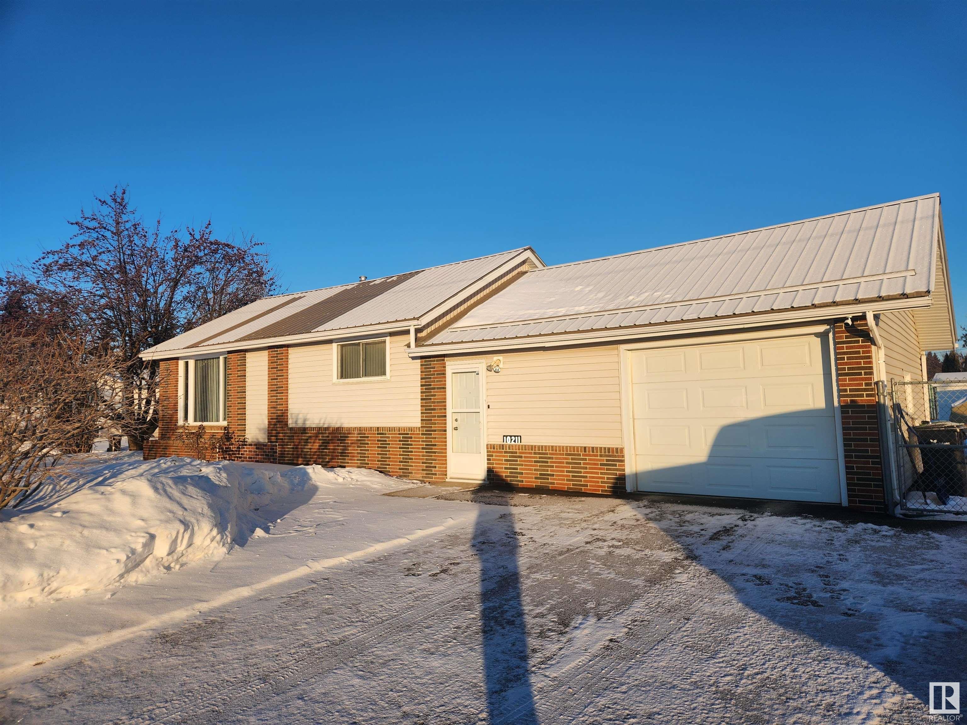      10211 106 AV , Westlock,  ,T7P 1J9 ;  Listing Number: MLS E4416843