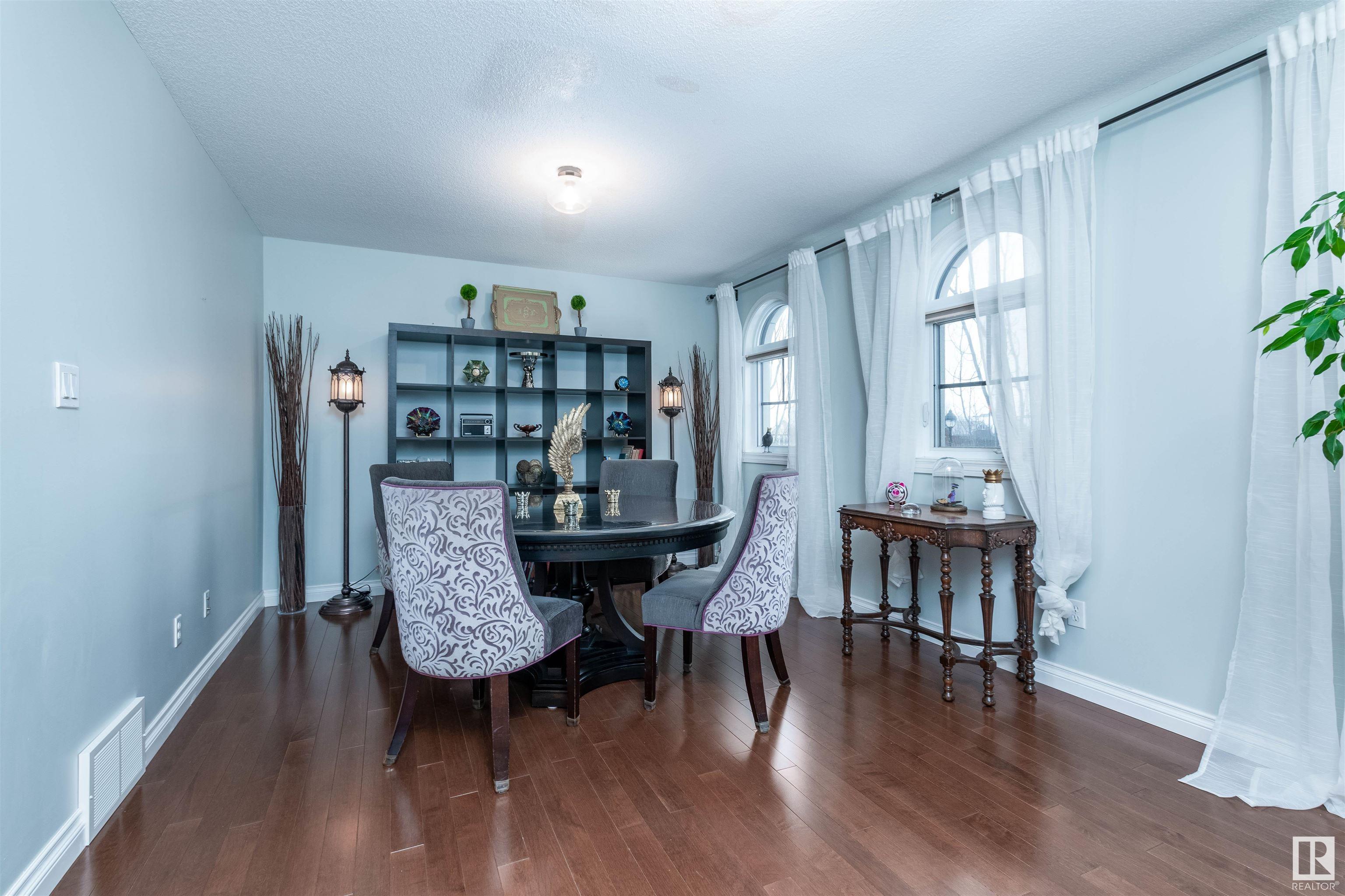     4947 TERWILLEGAR CM NW , Edmonton,  ,T6R 0G5 ;  Listing Number: MLS E4416856