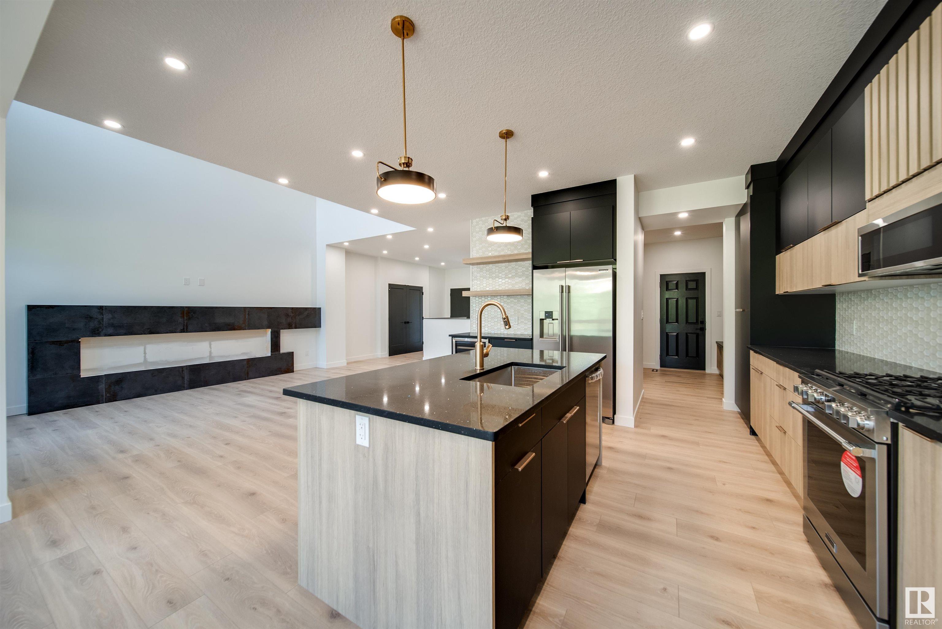      1410 ENRIGHT LD NW , Edmonton,  ,T6M 0Z1 ;  Listing Number: MLS E4416875