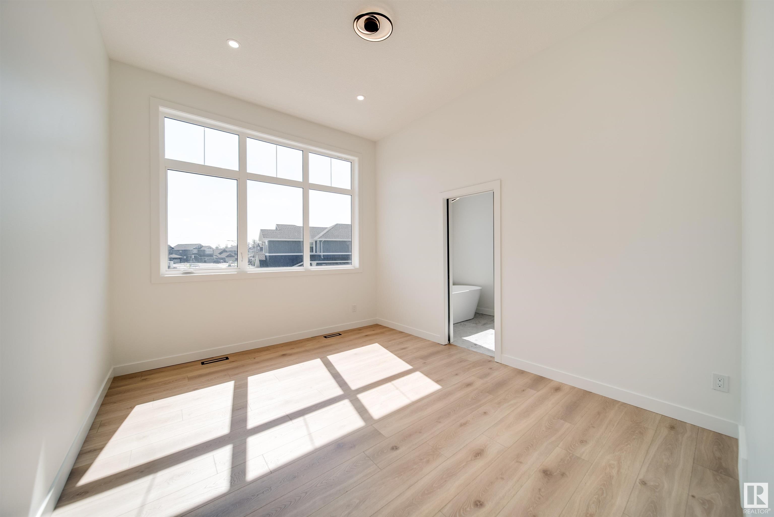      1410 ENRIGHT LD NW , Edmonton,  ,T6M 0Z1 ;  Listing Number: MLS E4416875